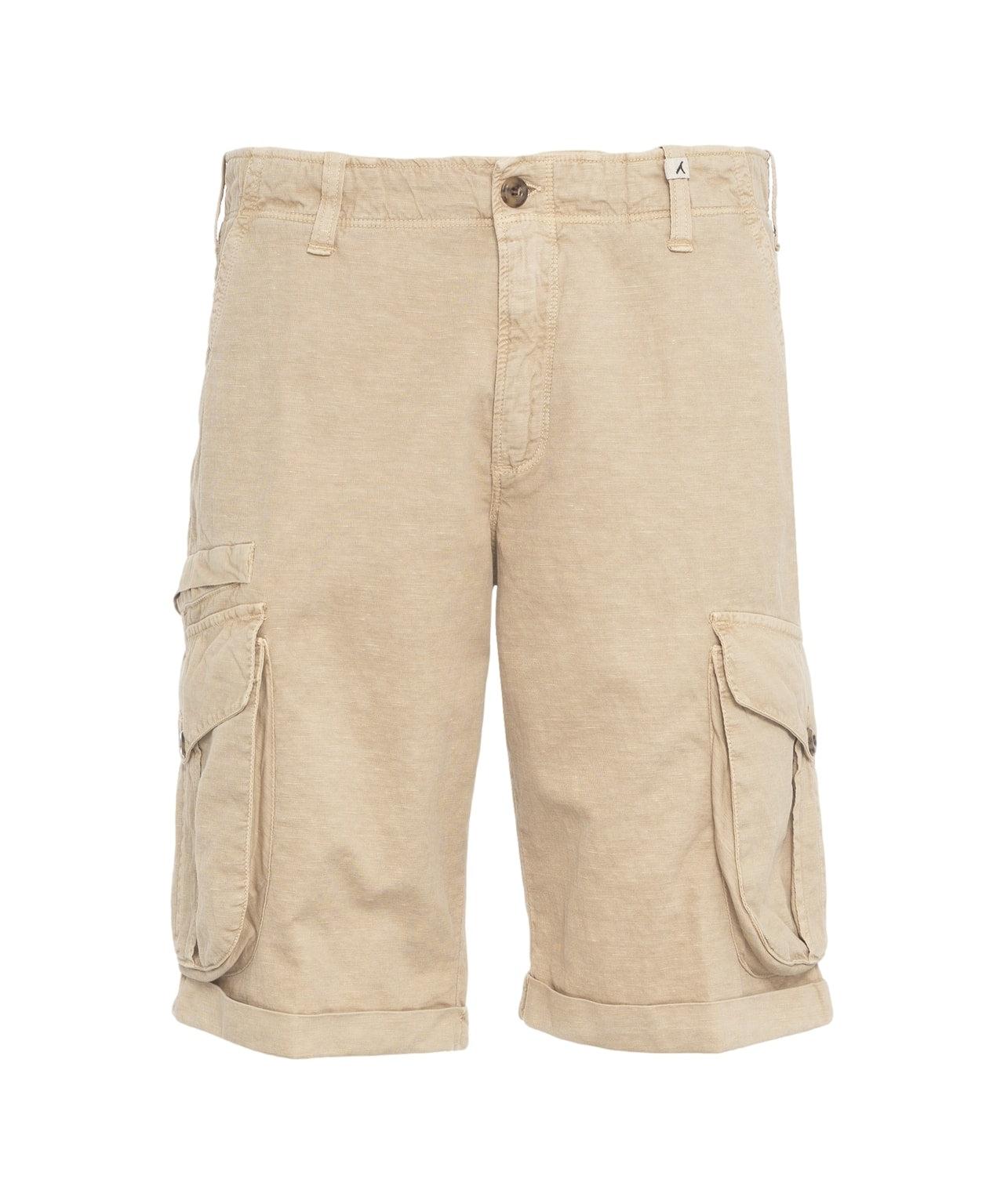 Cargo bermuda Product Image