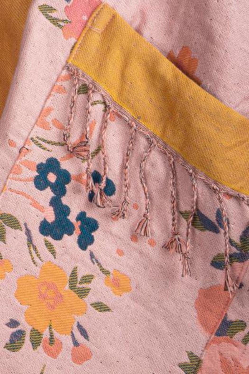 KIRKVILLE FLORAL KIMONO Product Image