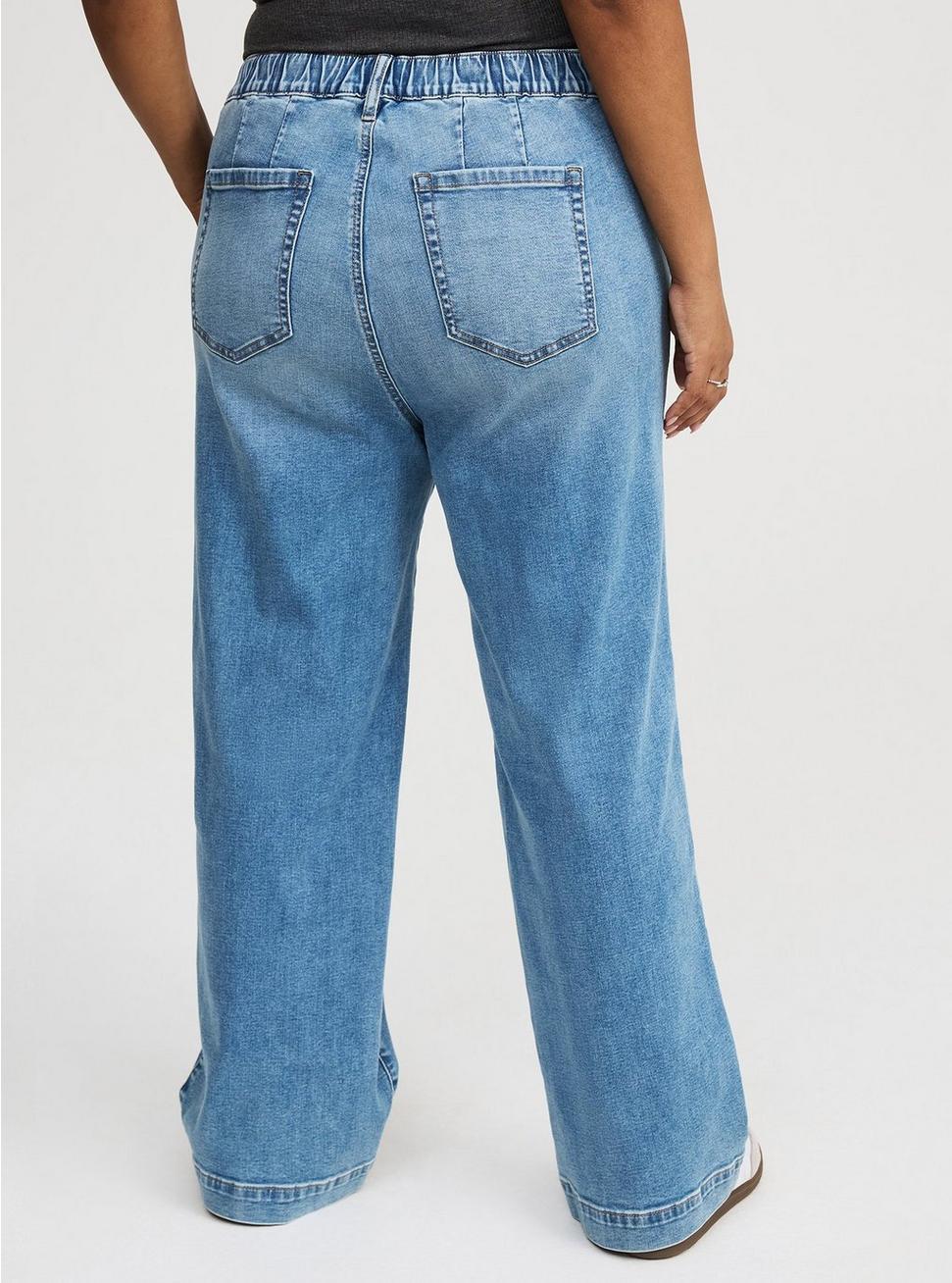 Weekend Mid-Rise Wide Leg Jean Product Image