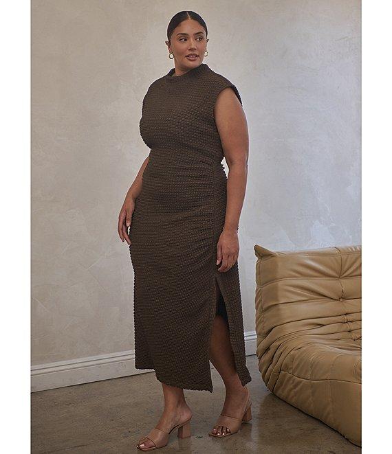 Sugarlips Plus Size True Clover Sleeveless Textured Knit Midi Dress Product Image