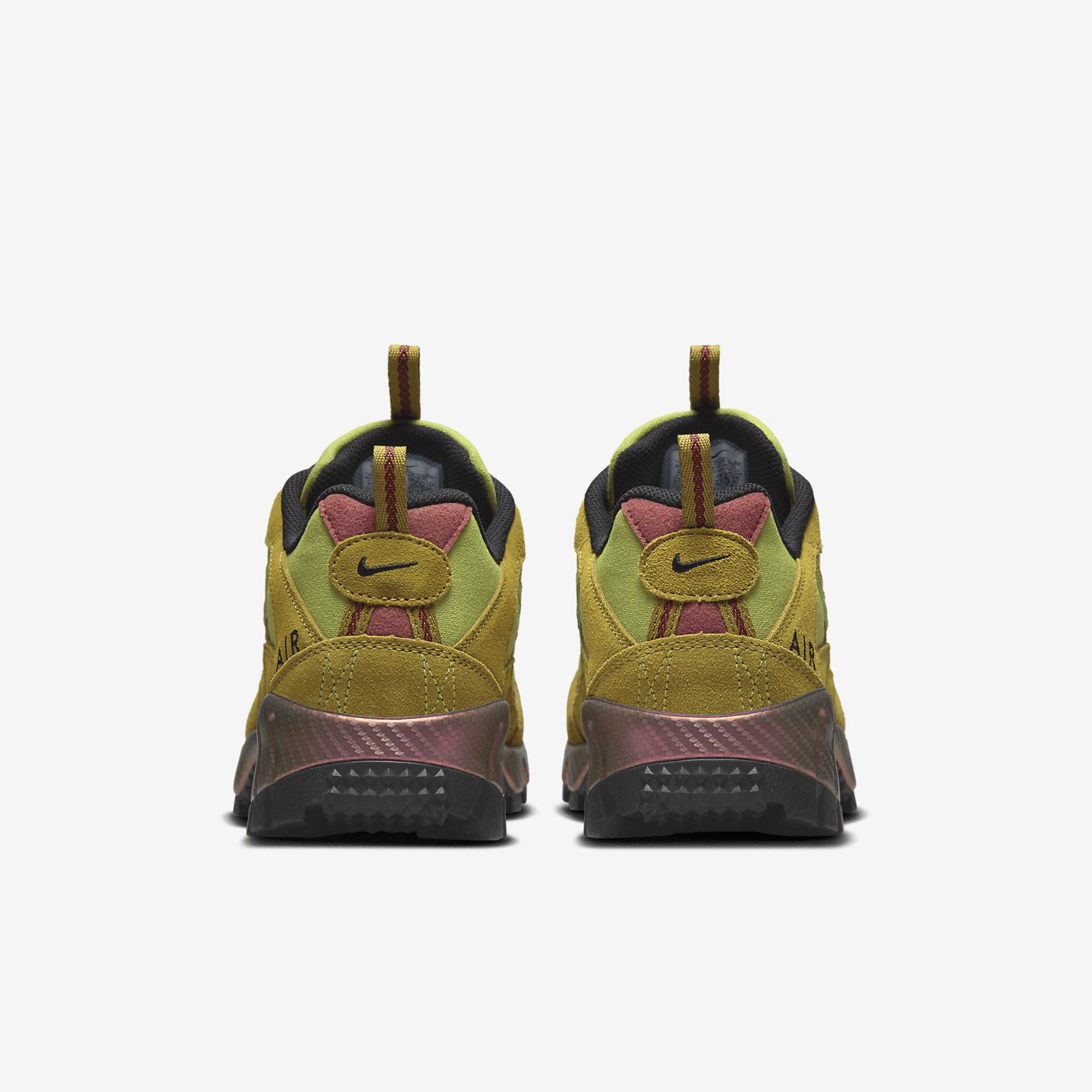 Nike Air Humara Men's Shoes Product Image