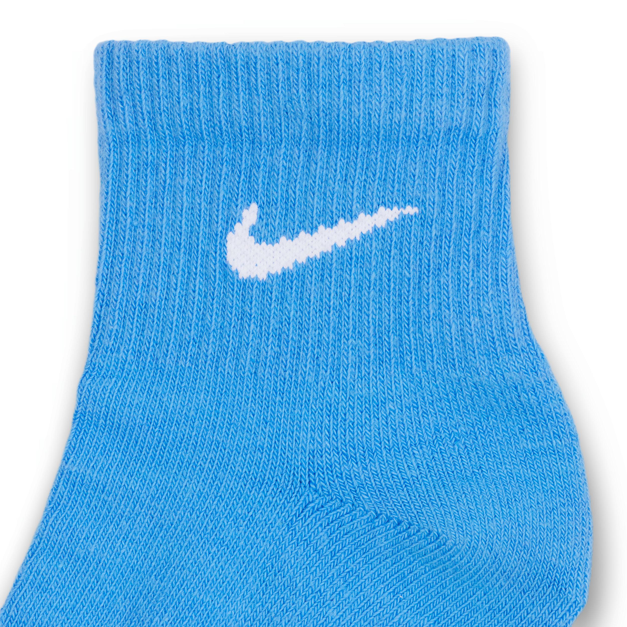 Nike Men's Everyday Plus Cushioned Training Ankle Socks (6 Pairs) Product Image