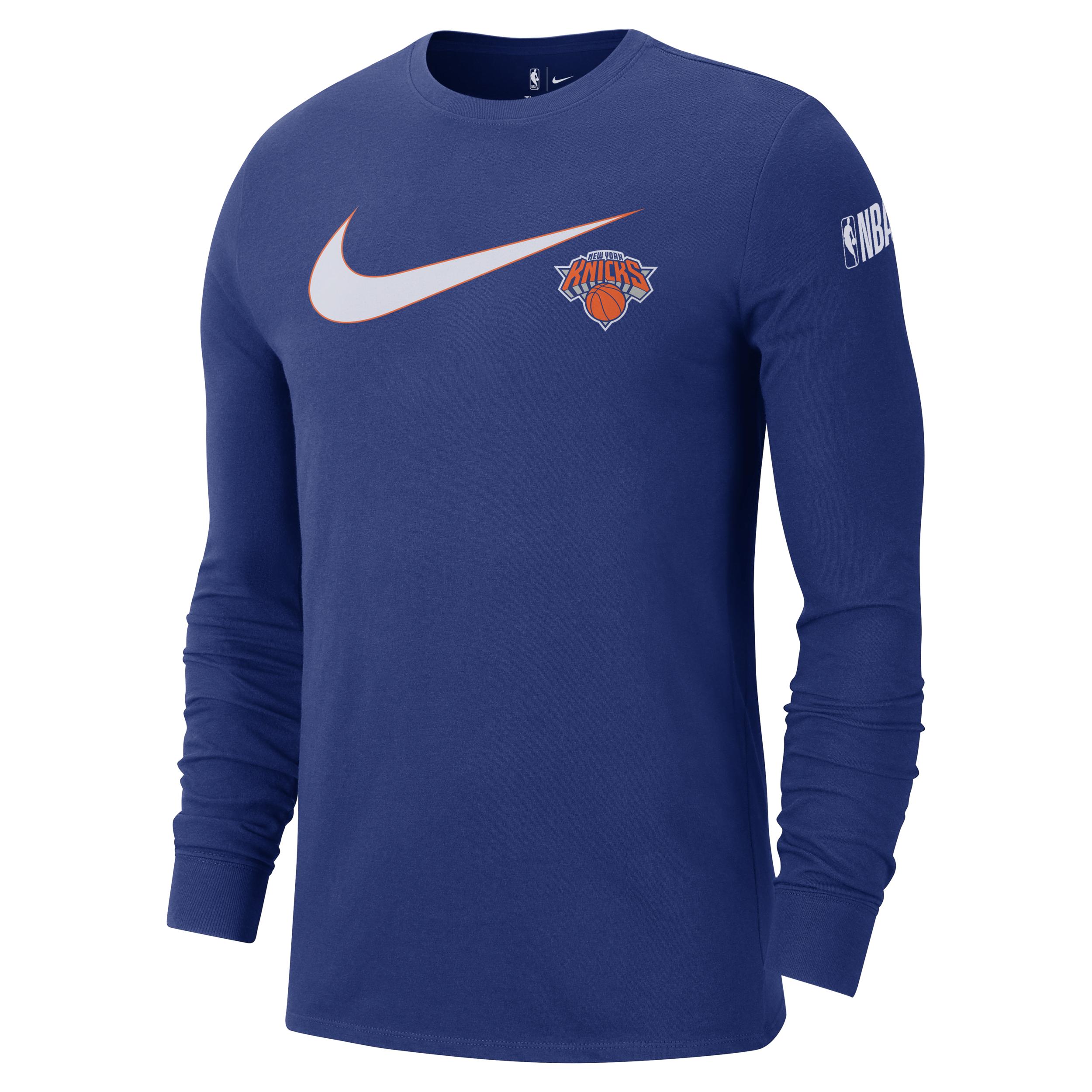 New York Knicks Swoosh Essential Nike Men's NBA Long-Sleeve T-Shirt Product Image