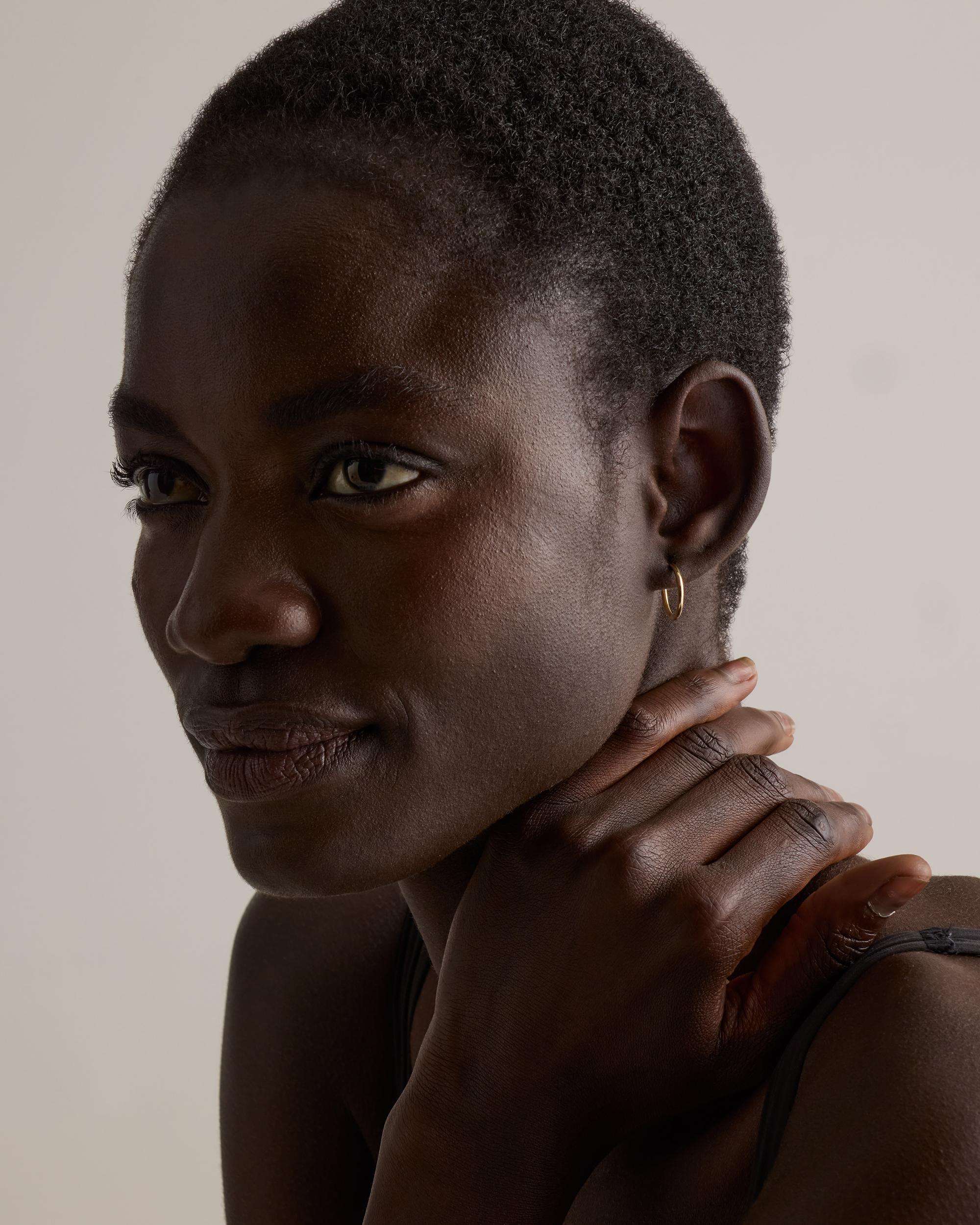 Quince | Women's 14K Gold Classic Hoop Earrings Product Image