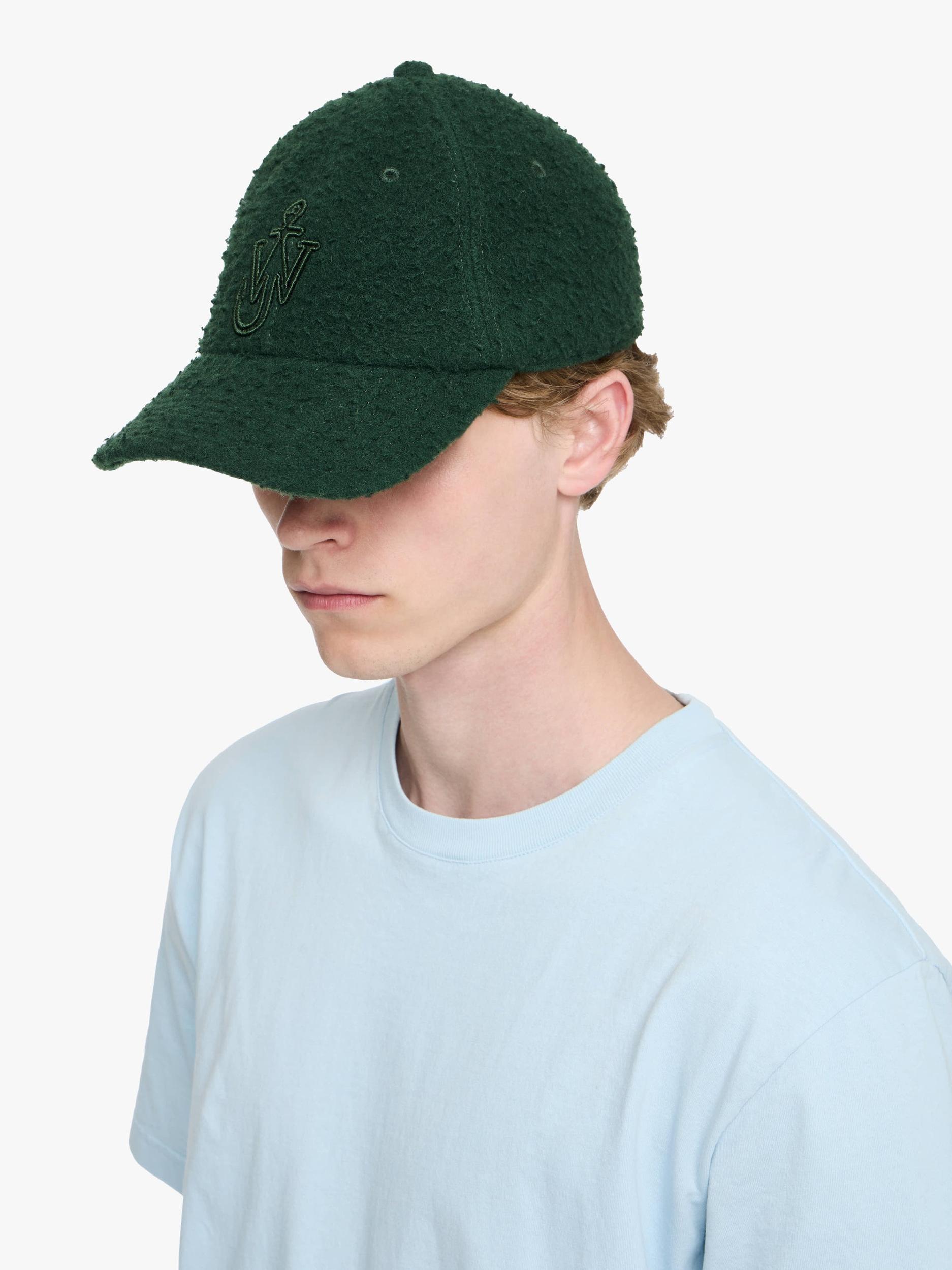 BASEBALL CAP Product Image