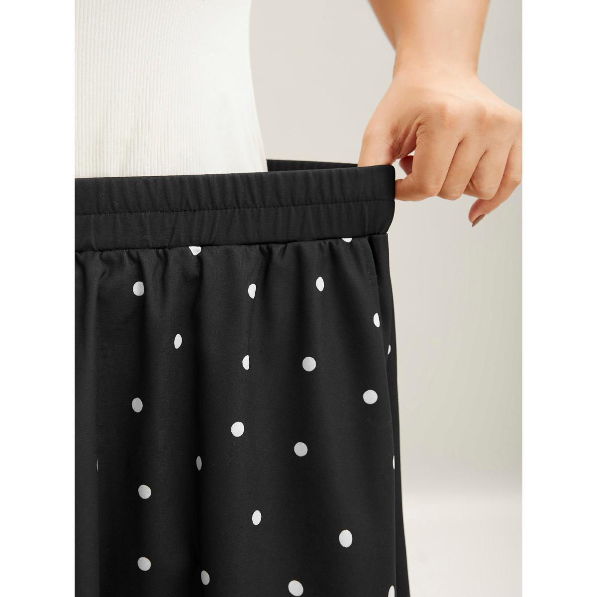 Plus Size Floral Print Pleated Midi Skirt Women BlackFlower Elegant Bodycon Low stretch Slanted pocket Everyday-Elegant Skirts BloomChic 14-16/1X Product Image