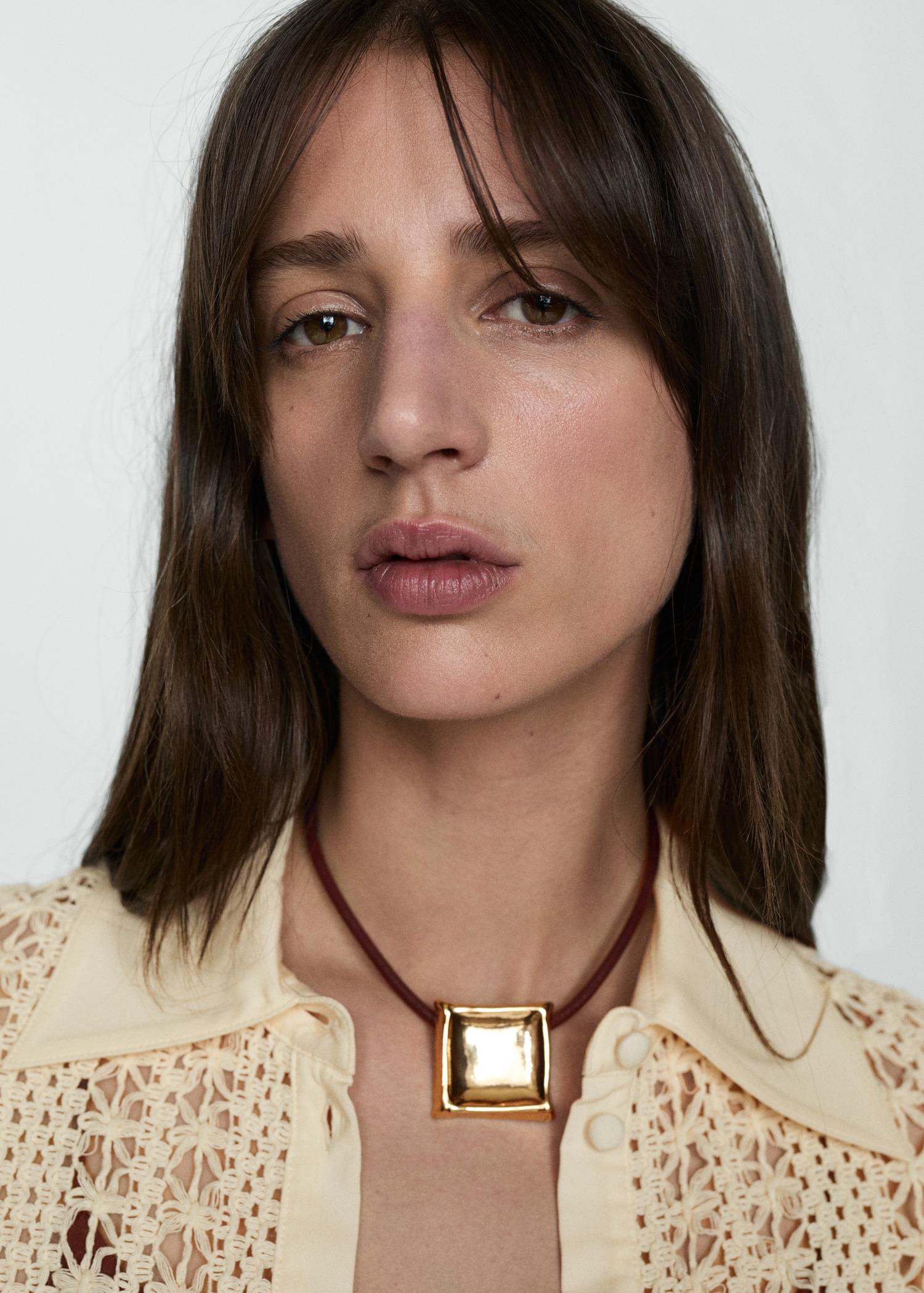 Crochet shirt - Women | MANGO USA Product Image