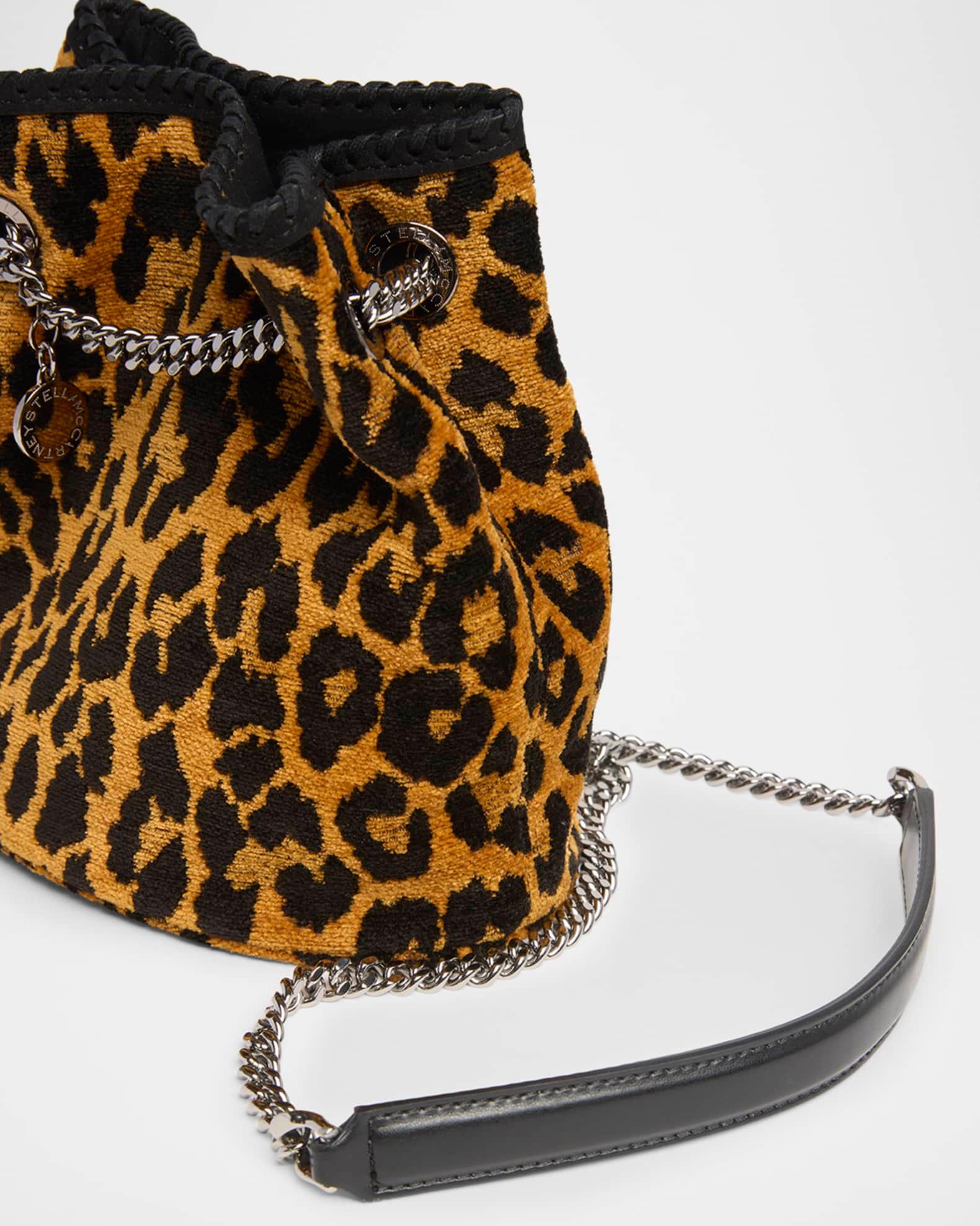 Leopard Jacquard Bucket Bag Product Image