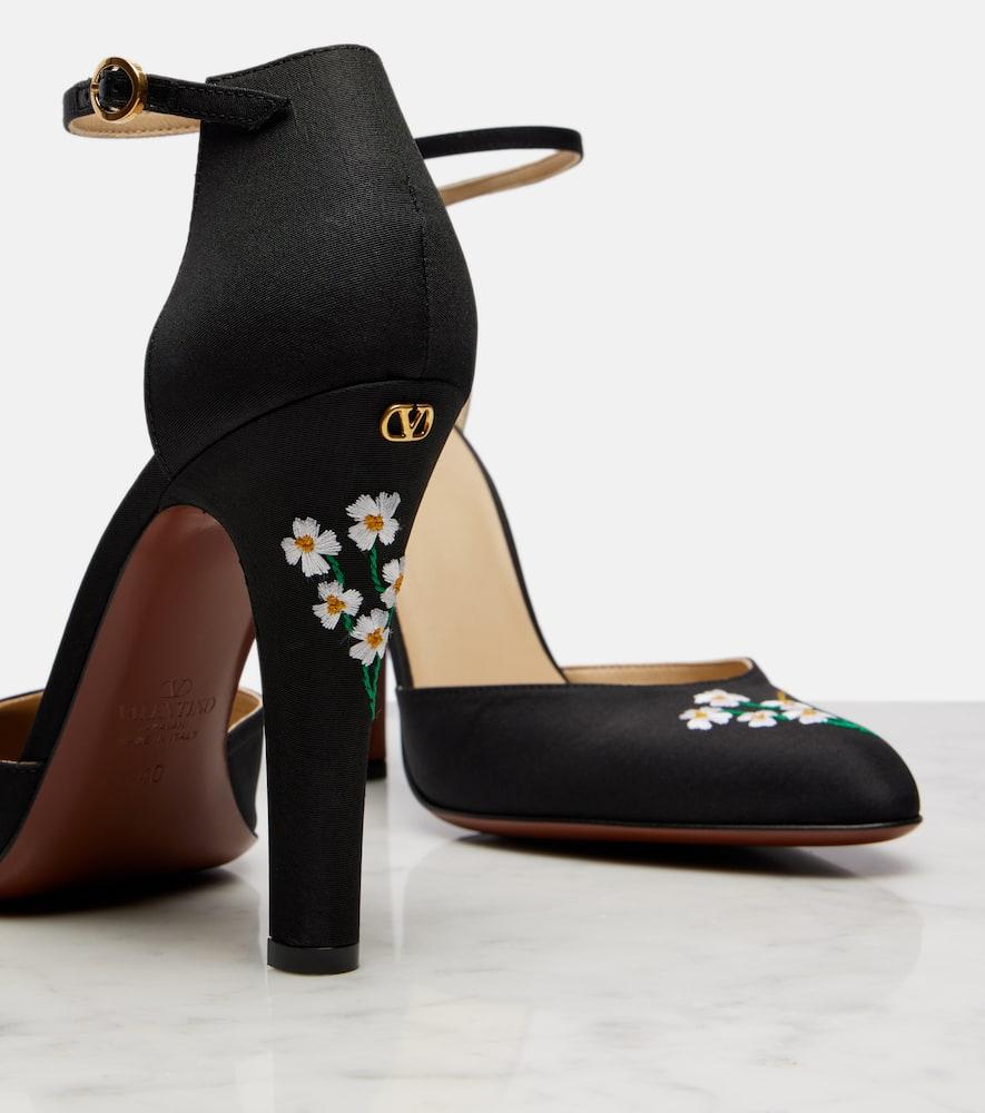 VALENTINO GARAVANI Black Fabric Hi Dolly Pumps Product Image