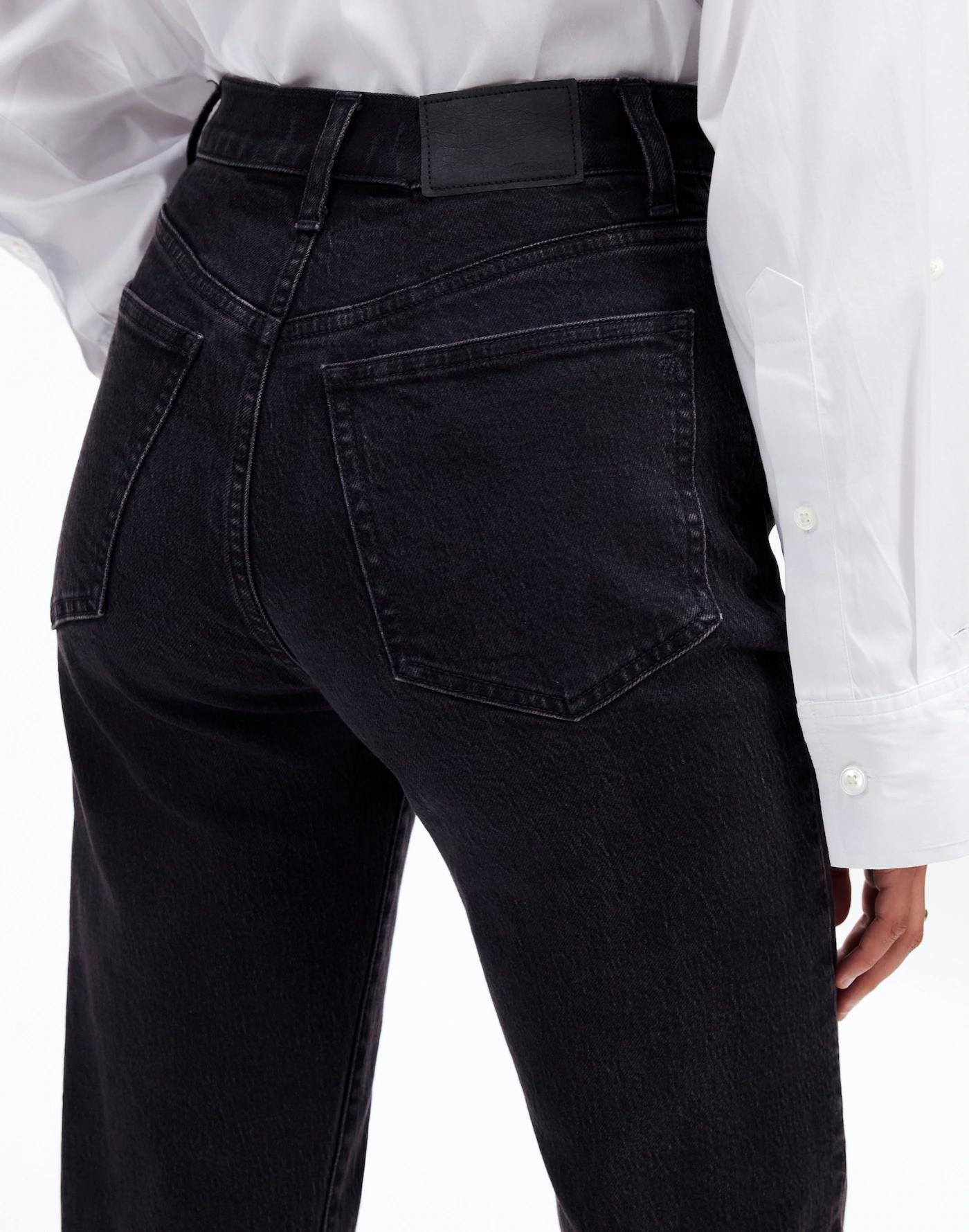 The '90s Straight Jean Product Image