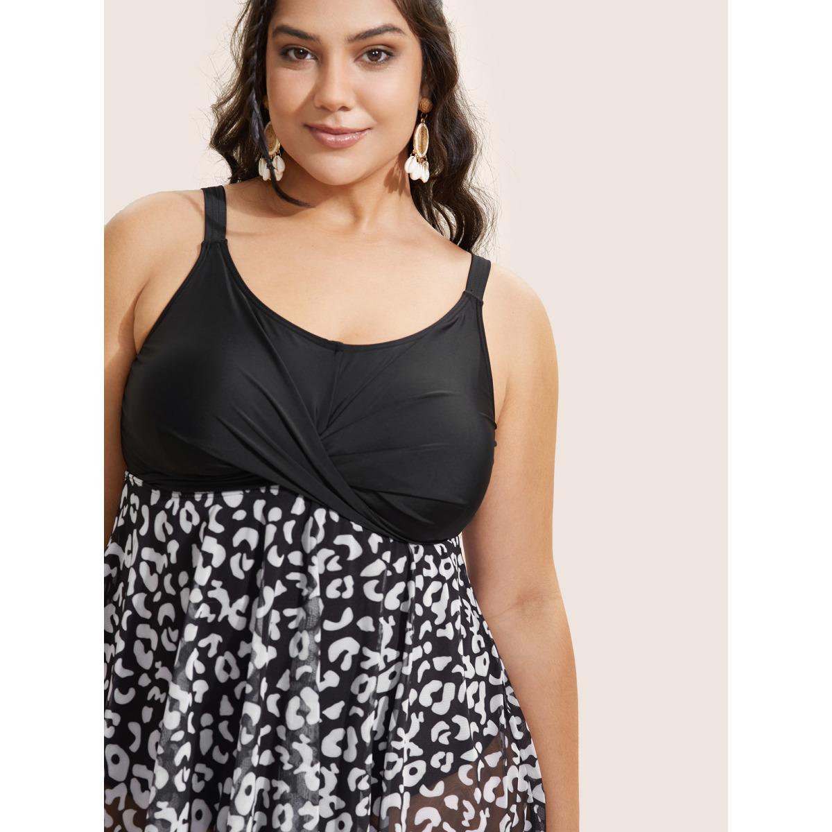 Plus Size Leopard Print Patchwork Heart Neckline Swim Dress Women's Swimwear Black Beach Bodycon U-neck High stretch Curve Swim Dresses BloomChic 30/6X Product Image