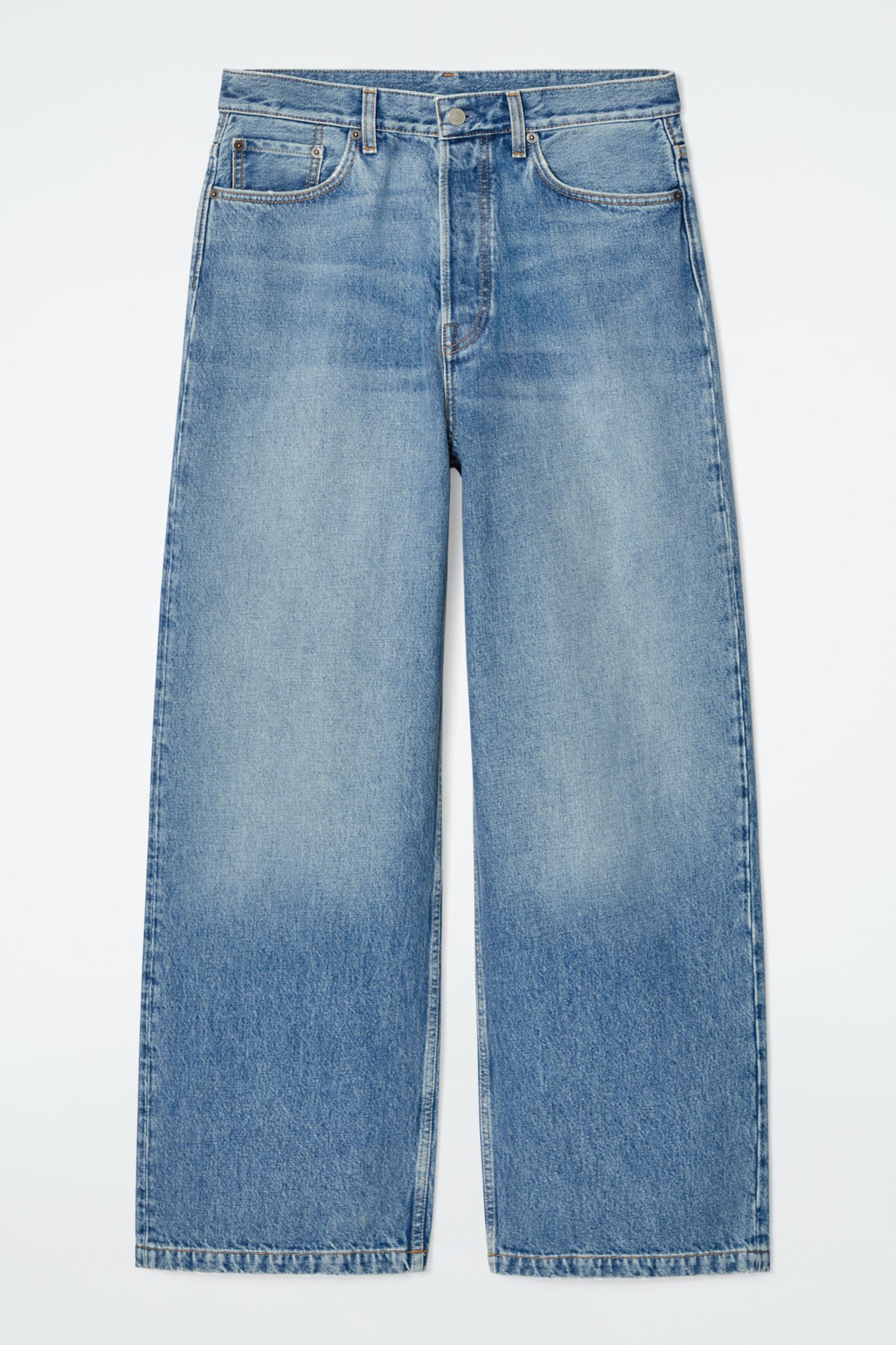 VOLUME WIDE-LEG JEANS Product Image