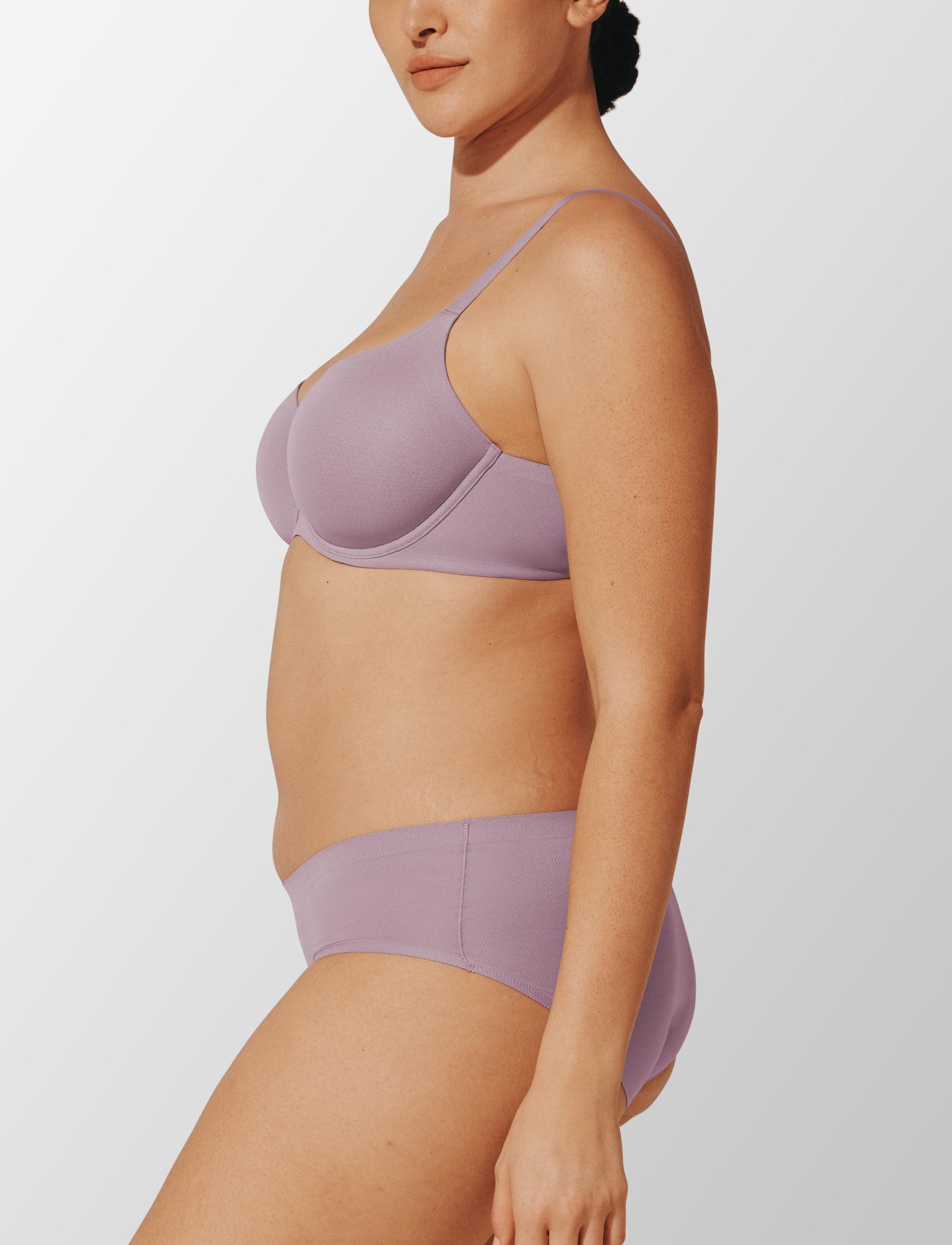 Thermoregulating TempSync™  T-Shirt Bra Product Image