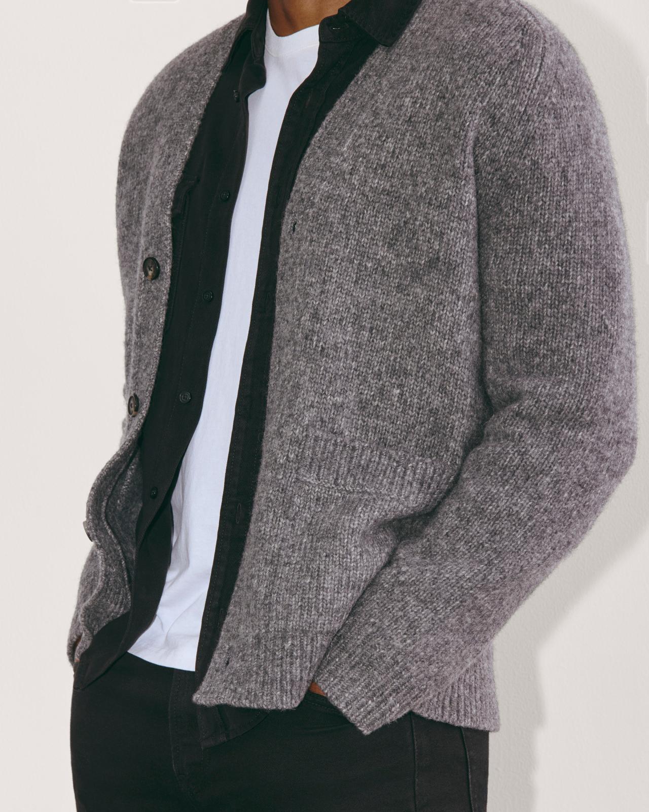 Mens Cloud Relaxed Cardigan by Everlane Product Image