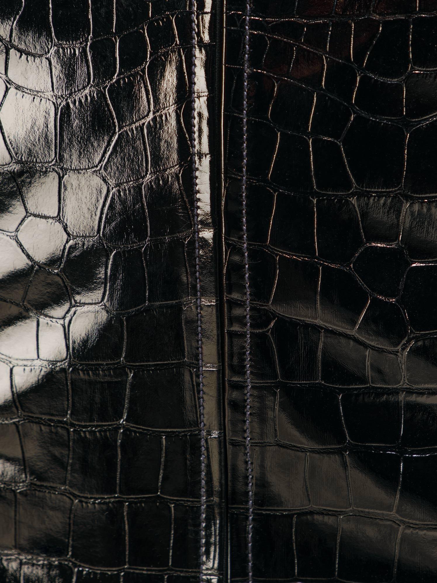 Instinct skirt in Onyx Product Image