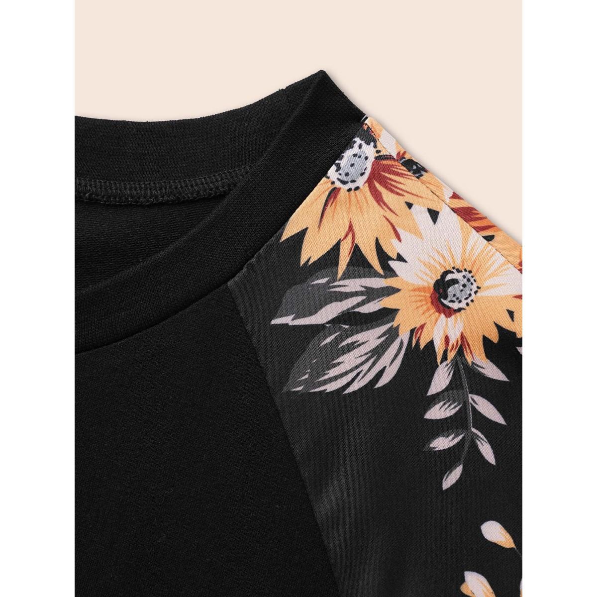 Plus Size Halloween Floral Patchwork Print Raglan Sleeve Sweatshirt Women Black Leisure Elastic cuffs Round Neck Casual Sweatshirts BloomChic 30/6X Product Image