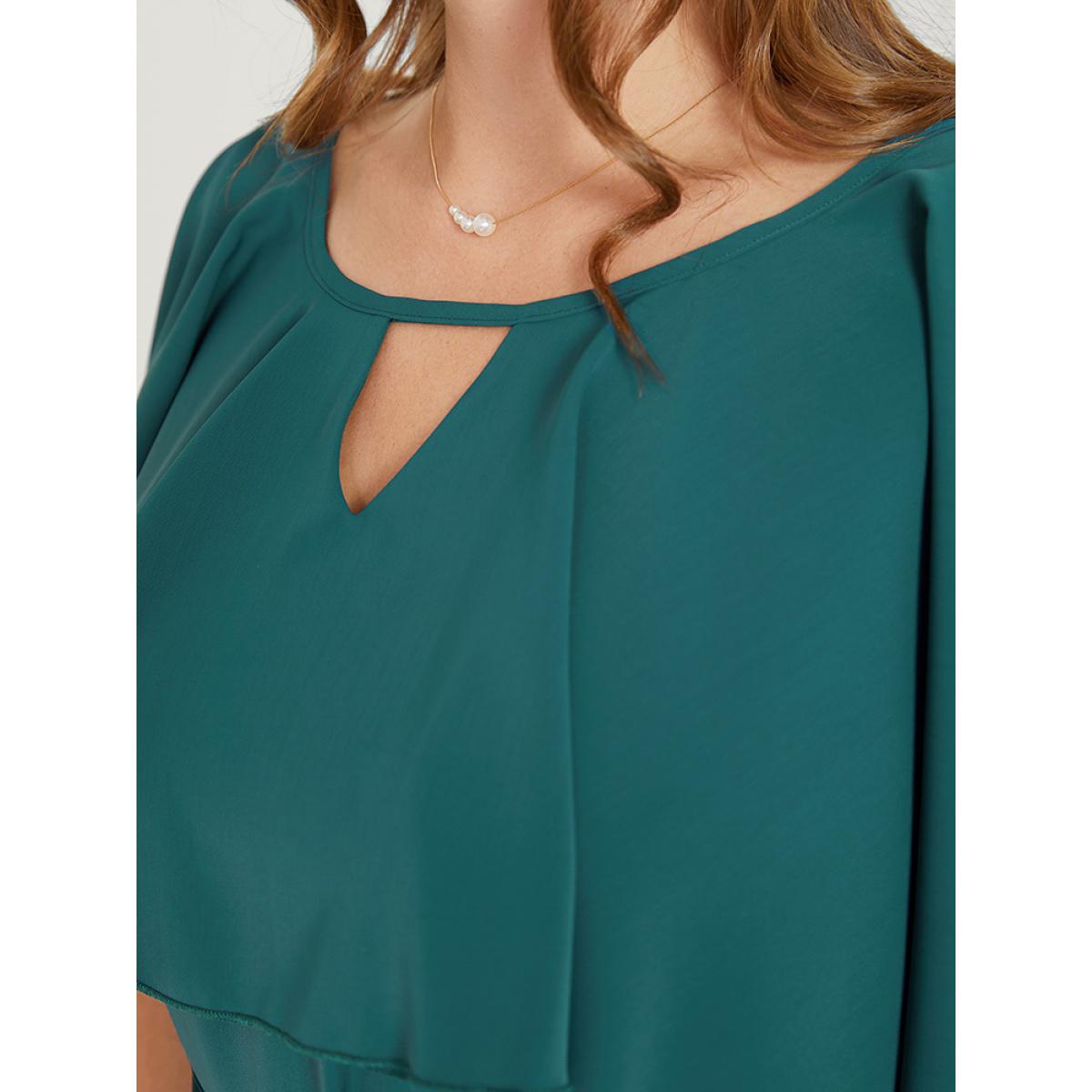 Plus Size Plain Keyhole Pocket Belted Ruffles Dress Emerald Women Elegant Belted Keyhole Cut-Out Short sleeve Curvy Midi Dress BloomChic 12/L Product Image