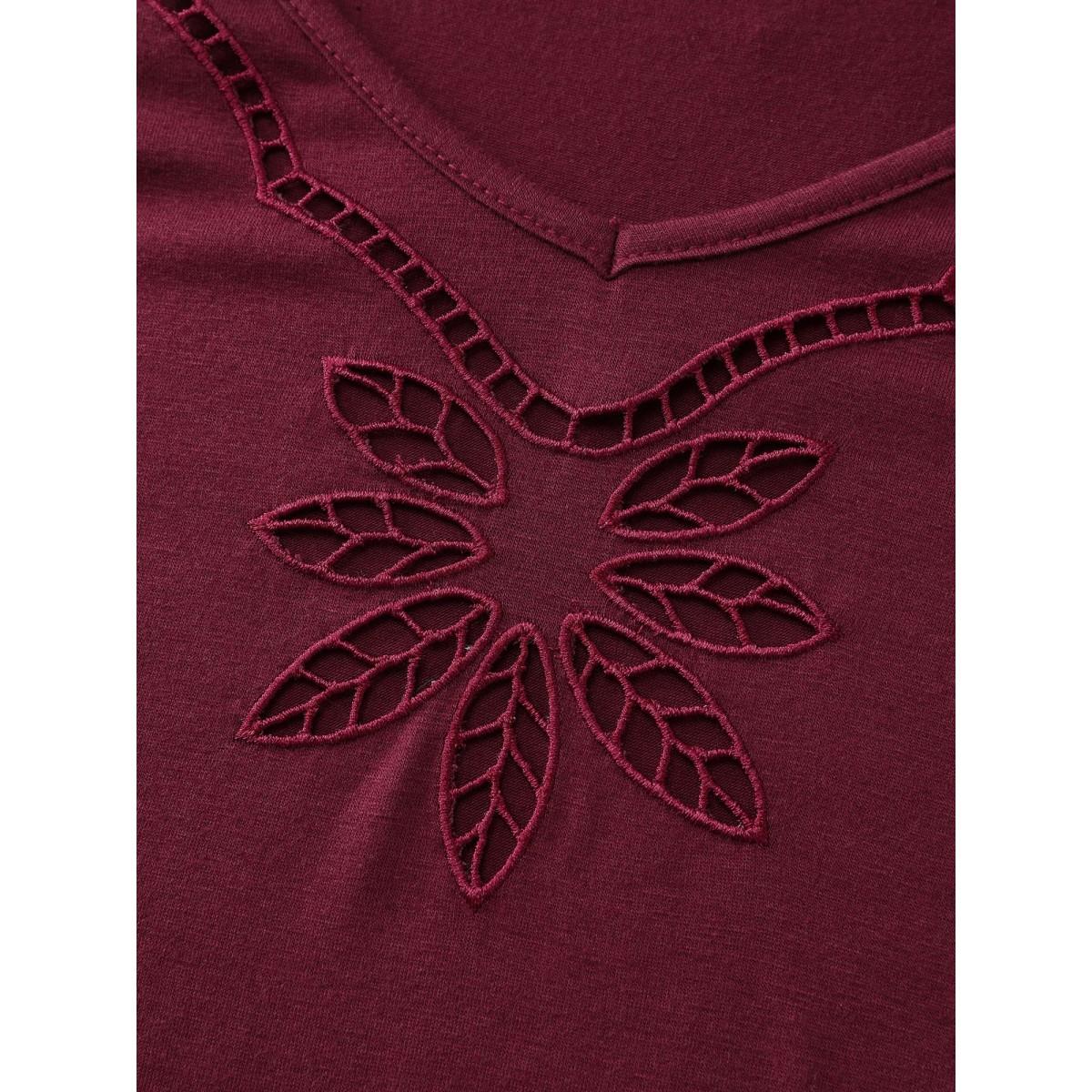 Plus Size Floral Cut-Out Embroidery Fitted T-Shirt Burgundy Women Non Elegant T-shirts BloomChic 26/4X Product Image