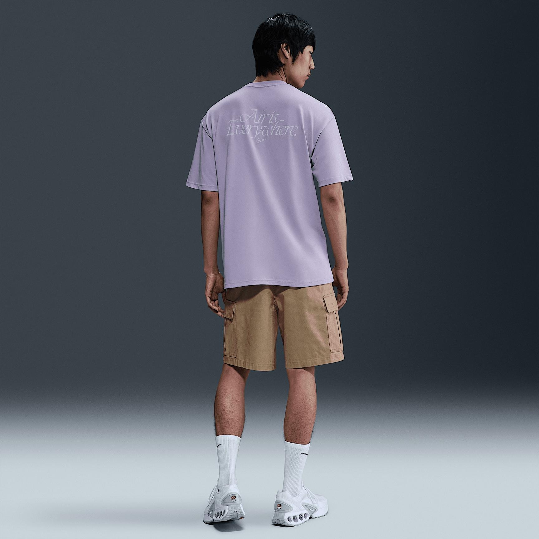 Mens Nike Sportswear Max90 T-Shirt | HJ0778-515 Product Image