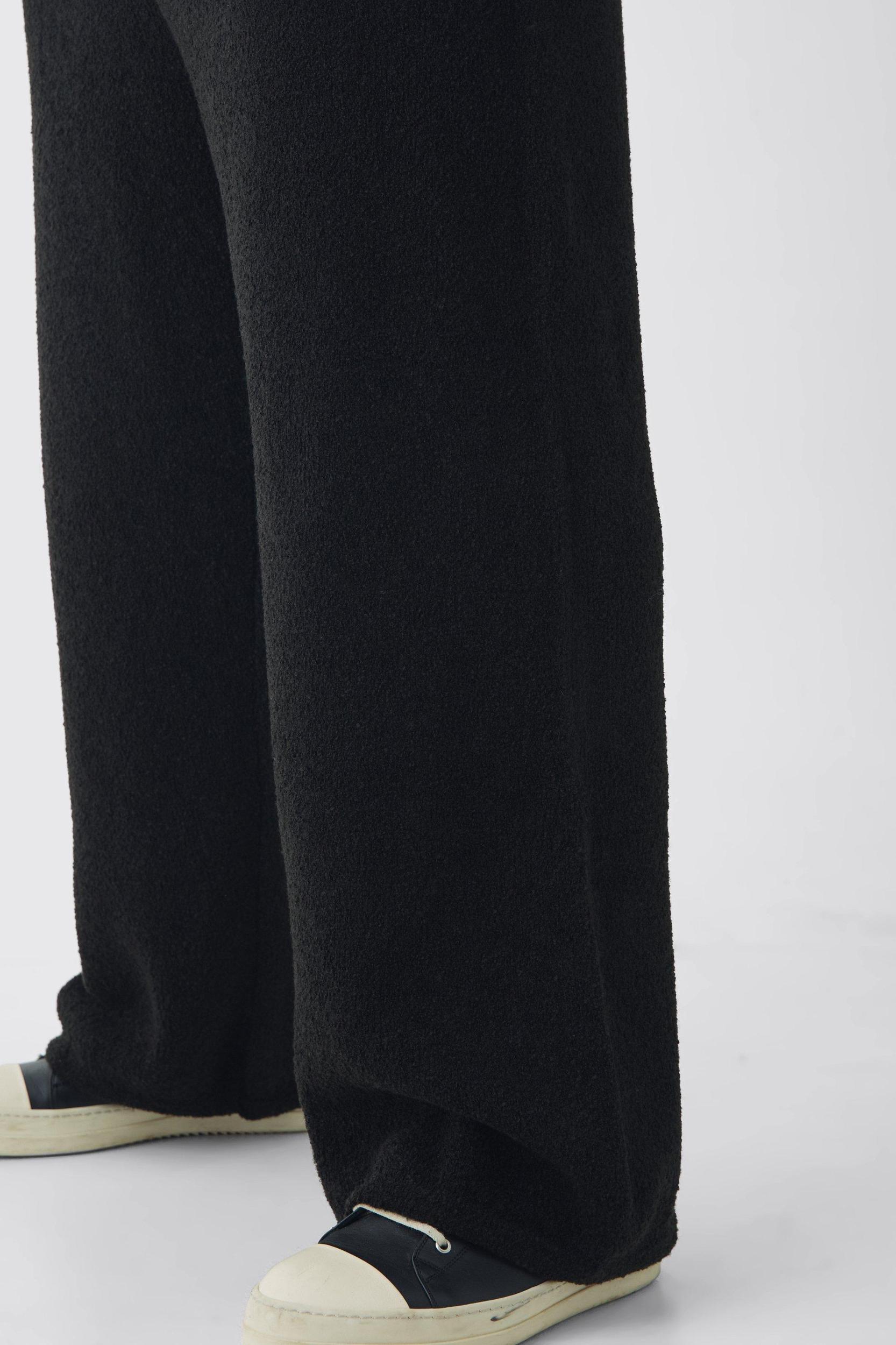 Plus Fluffy Knit Relaxed Fit Sweatpants | boohooMAN USA Product Image