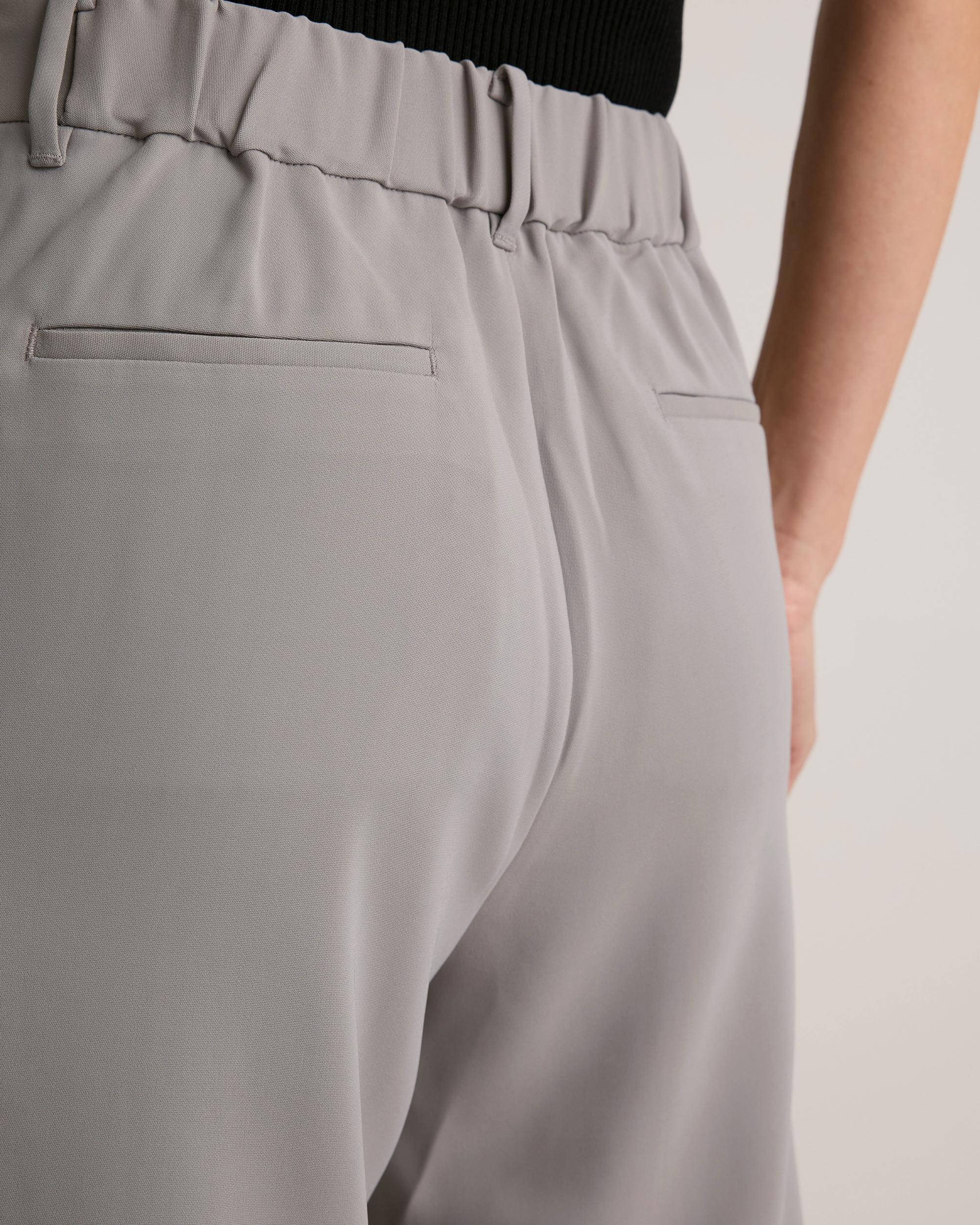 Quince | Women's Stretch Crepe Pleated Wide Leg Pants Recycled Polyester Product Image