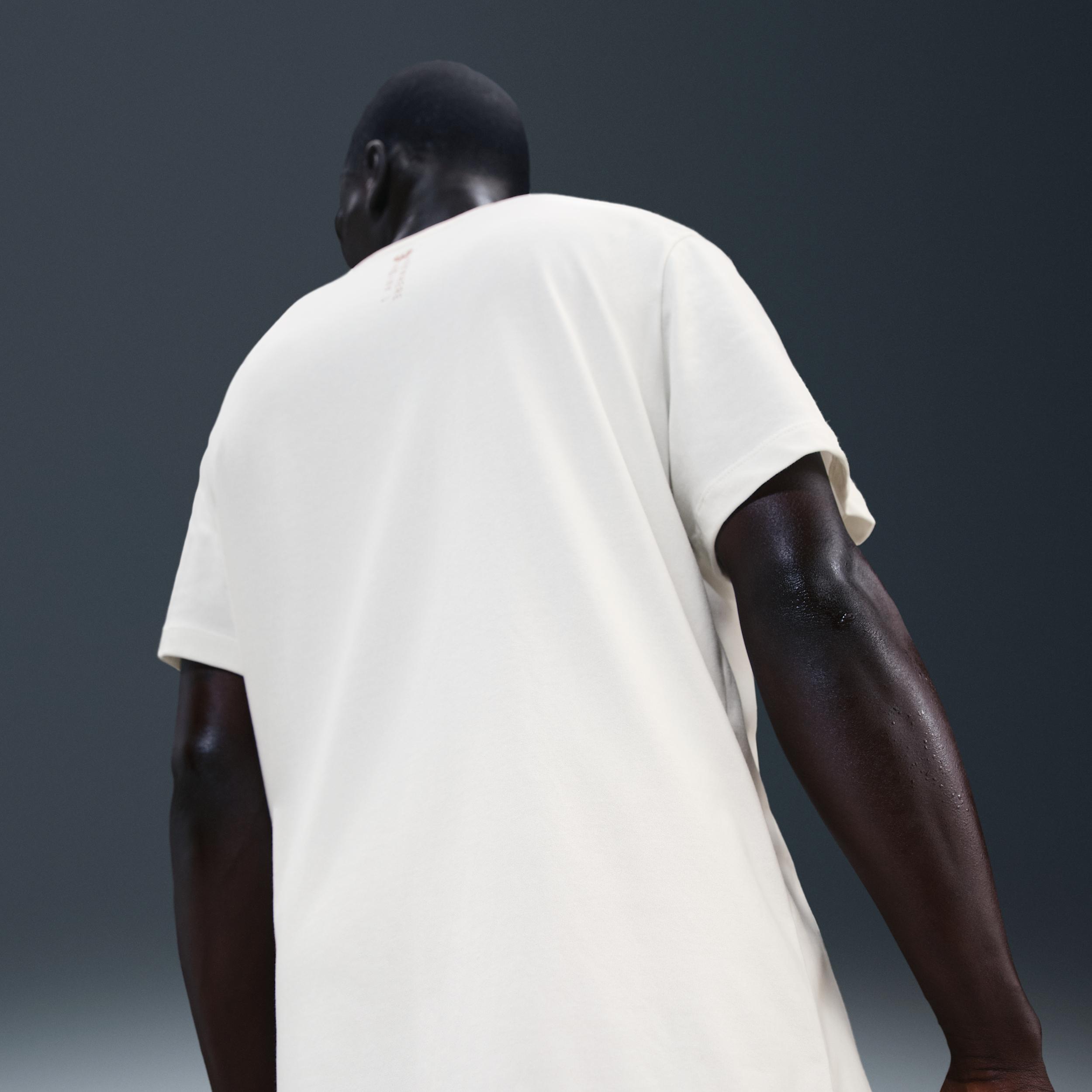 Nike Mens Sabrina Dri-FIT Basketball T-Shirt | HV7049-133 Product Image