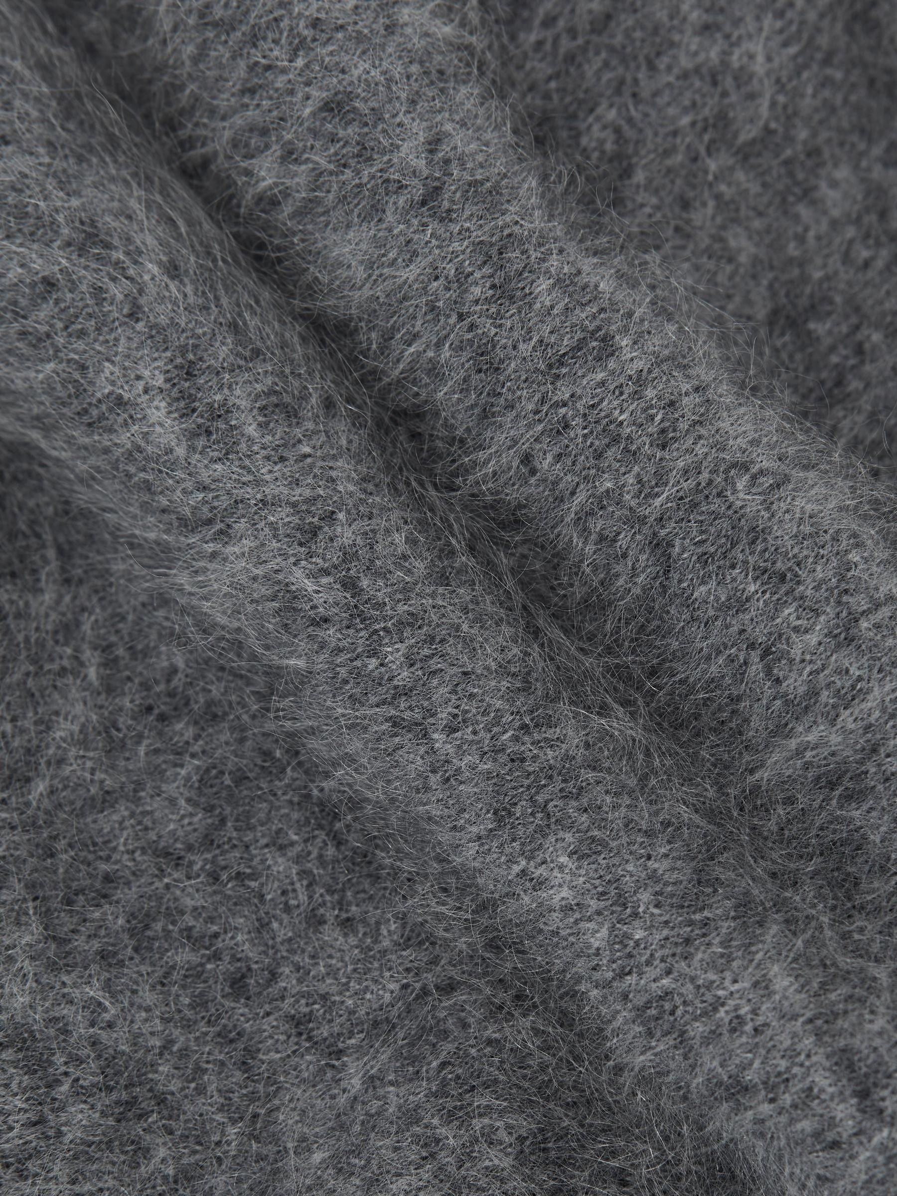 100% Brushed Cashmere Vest in Grey Product Image