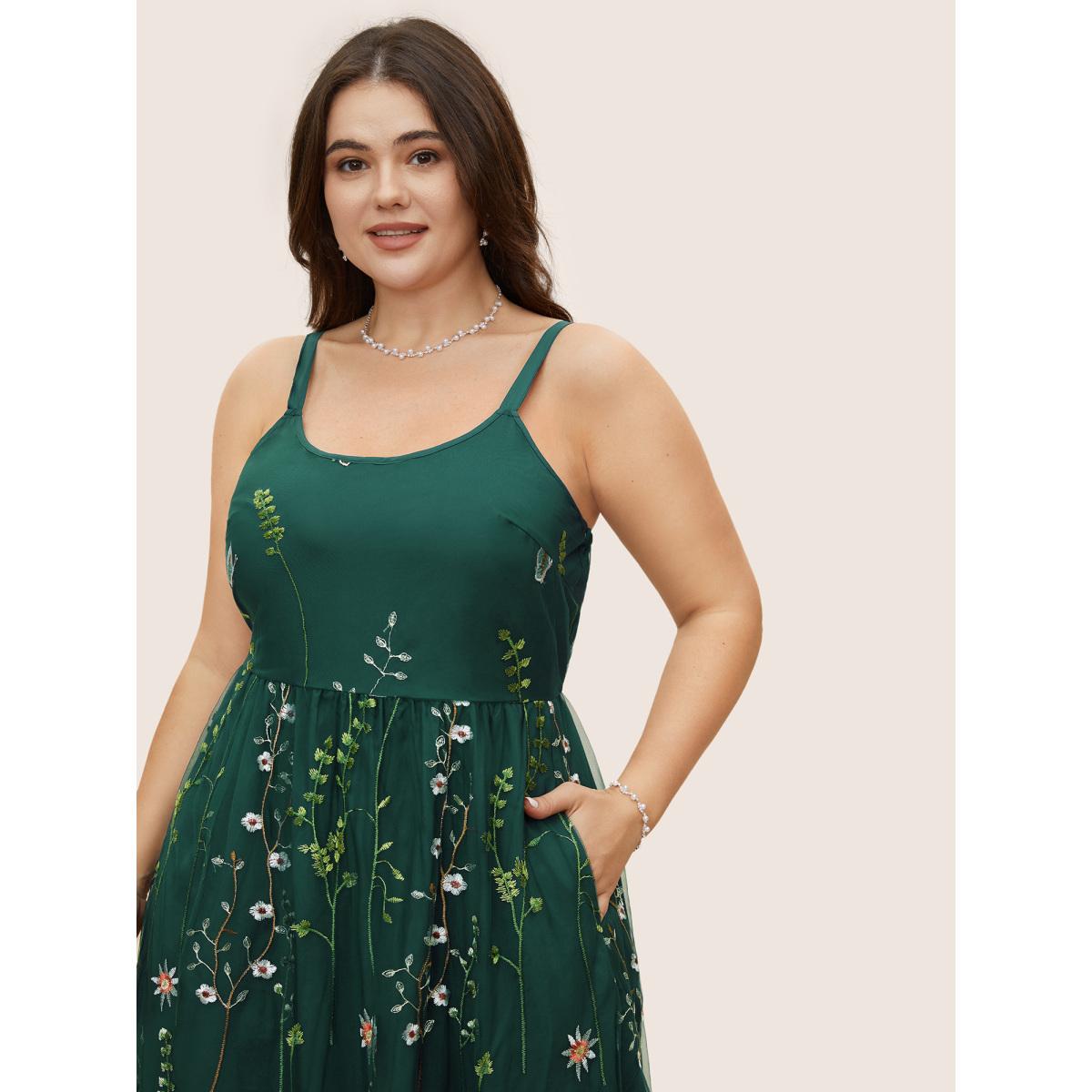 Plus Size U Neck Floral Embroidered Mesh Cami Dress DarkGreen Women Formal U-neck Sleeveless Curvy BloomChic 22-24/3X Product Image