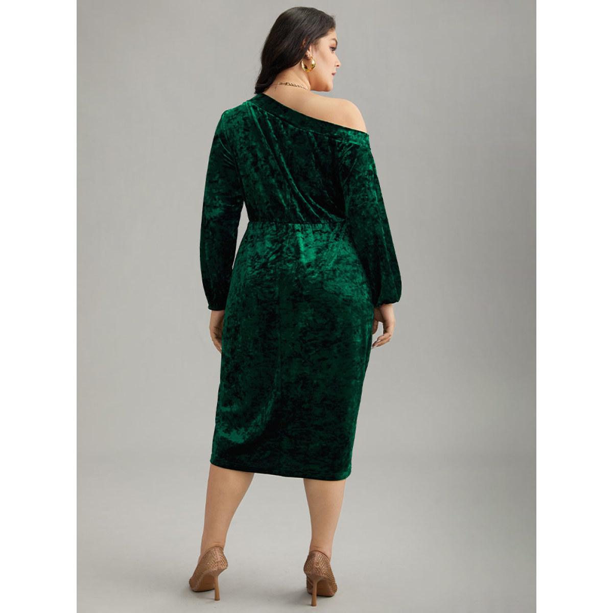 Plus Size Solid Velvet One Shoulder Elastic Waist Dress Cyan Women Glamour Elastic cuffs One Shoulder Long Sleeve Curvy Midi Dress BloomChic 28/5X Product Image