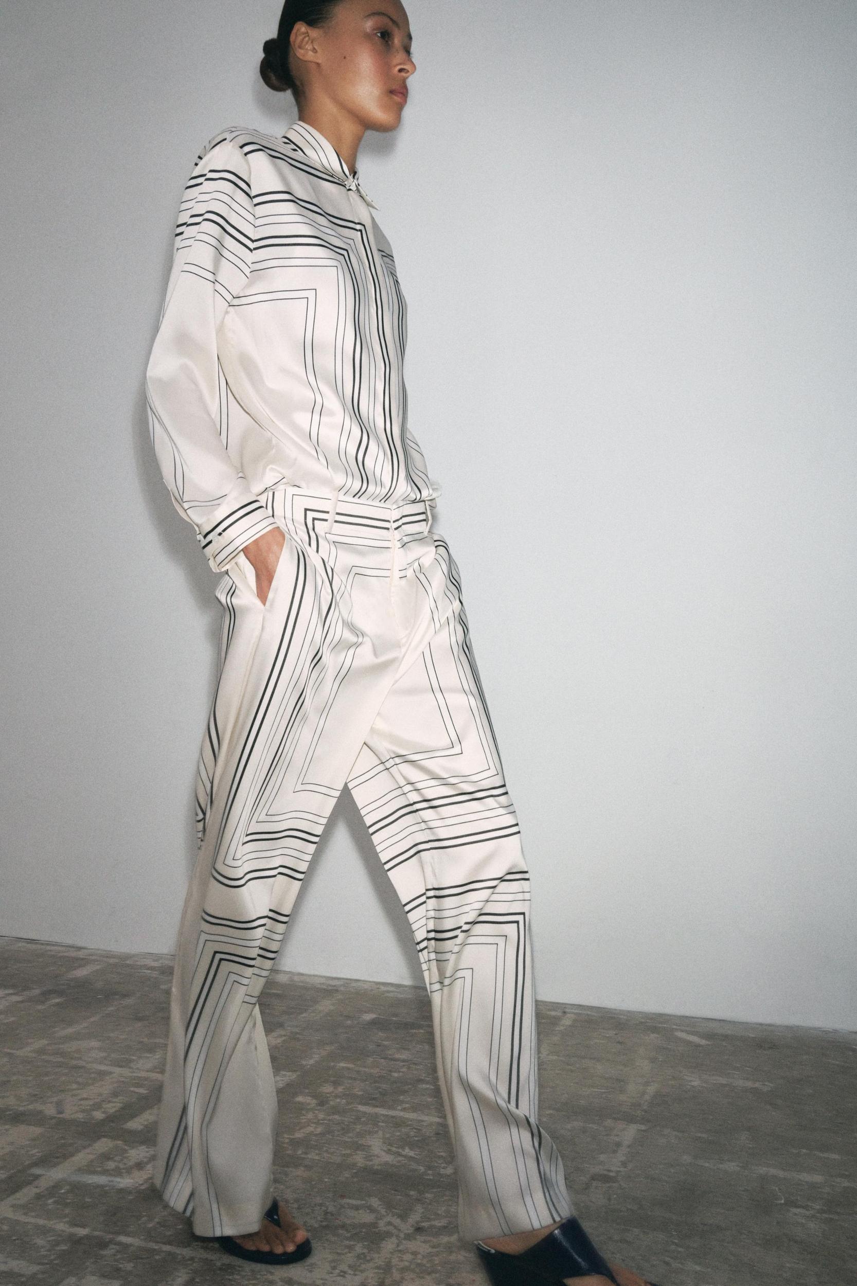 ZW COLLECTION PRINTED PANTS Product Image