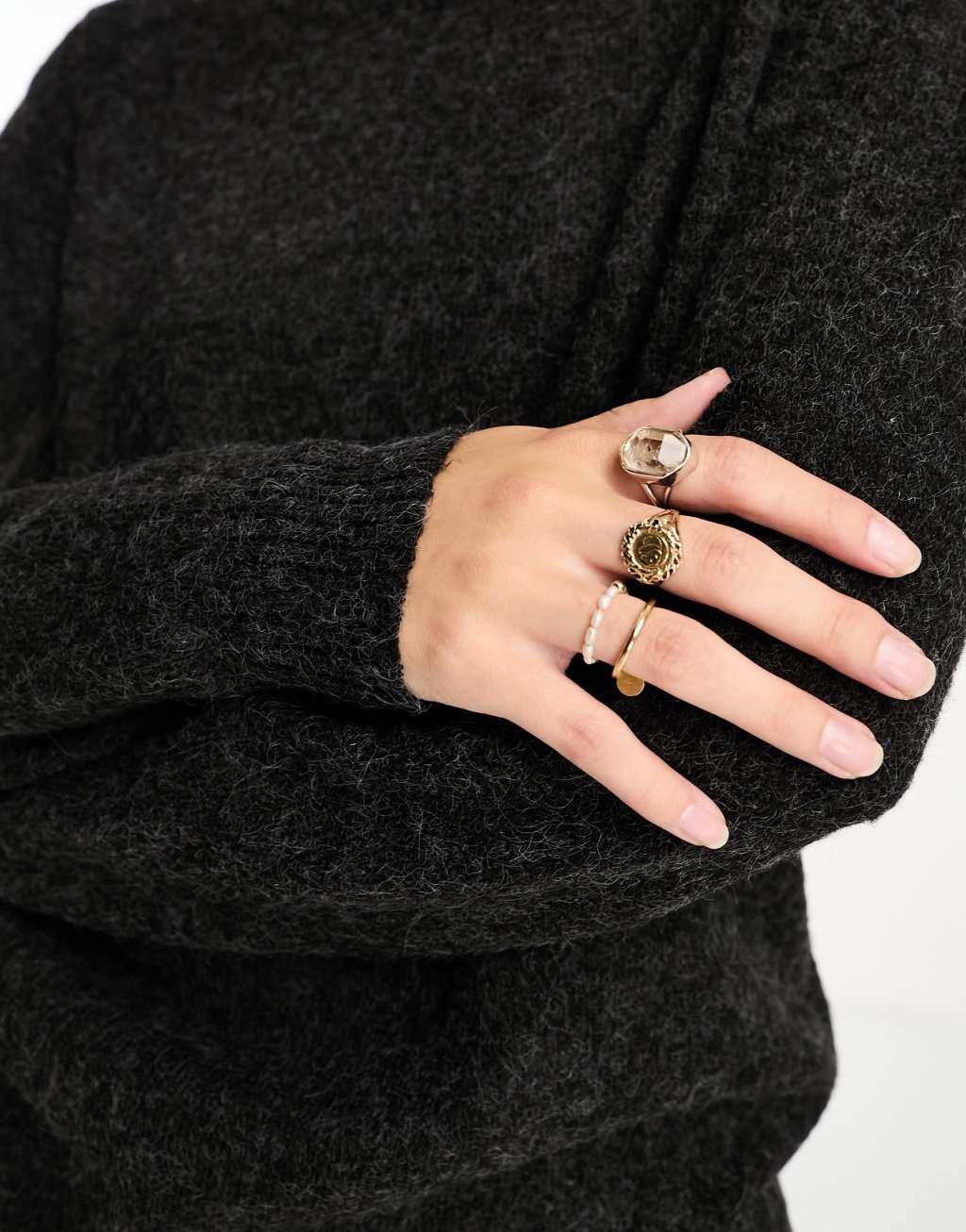 Vero Moda round neck knitted sweater melange Product Image