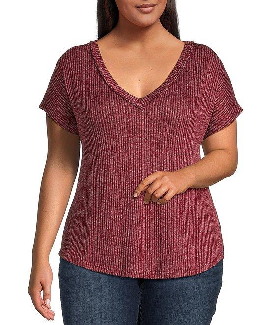Blu Pepper Plus Size Short Sleeve Sweater Knit Top Product Image