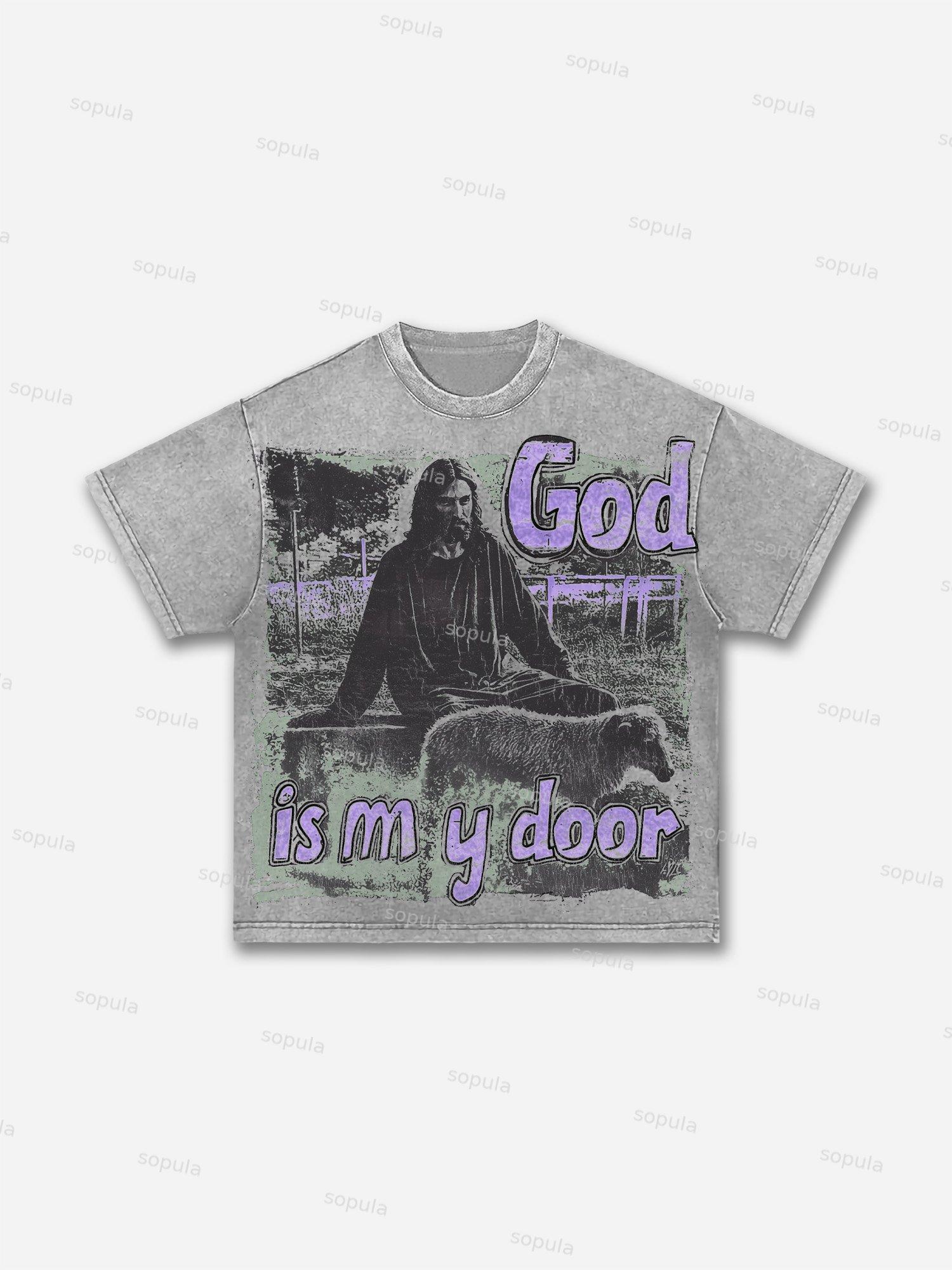 Men's Holy Prayer Vintage Graphic Washed T-Shirt Product Image