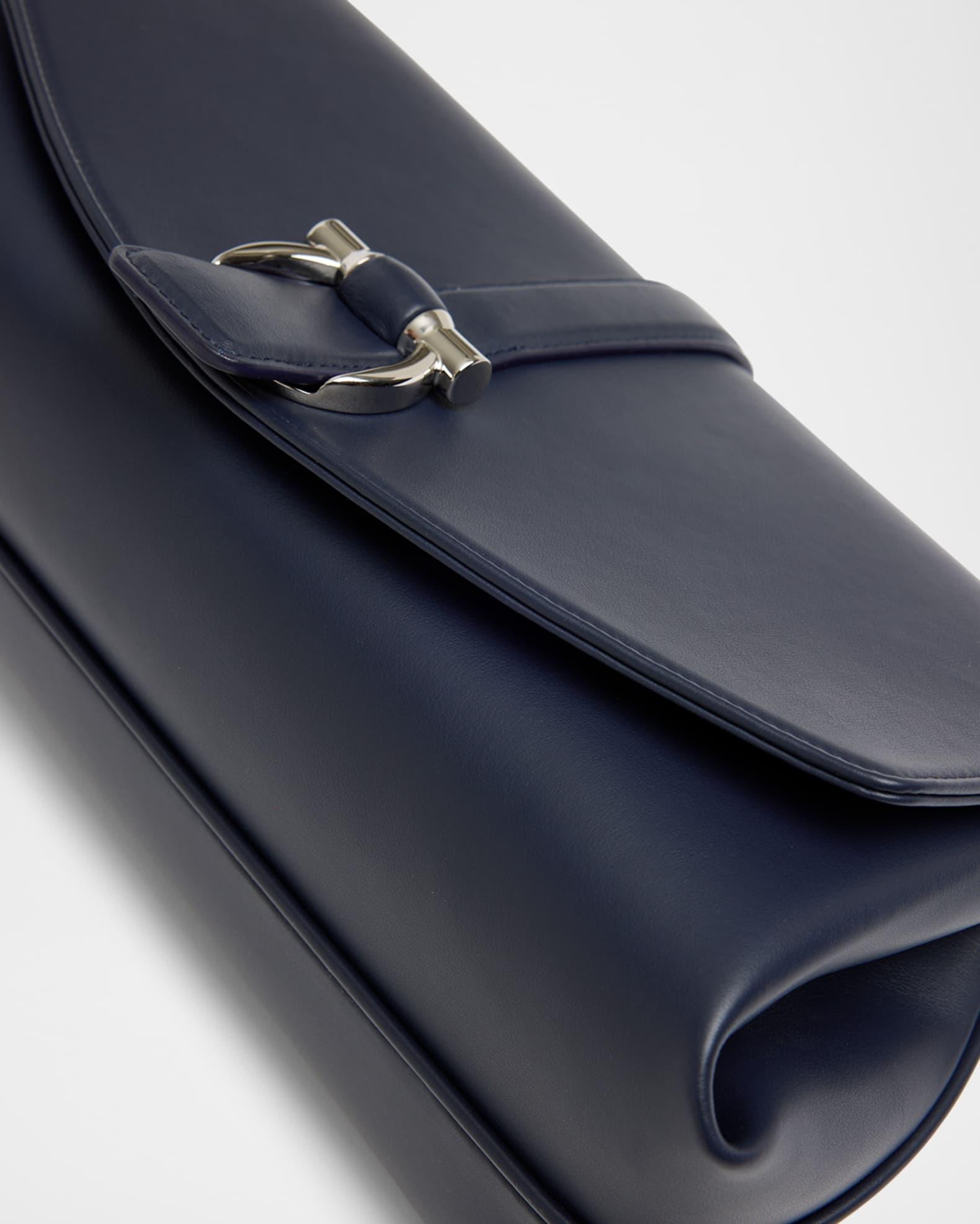 New Line Leather Shoulder Bag Product Image