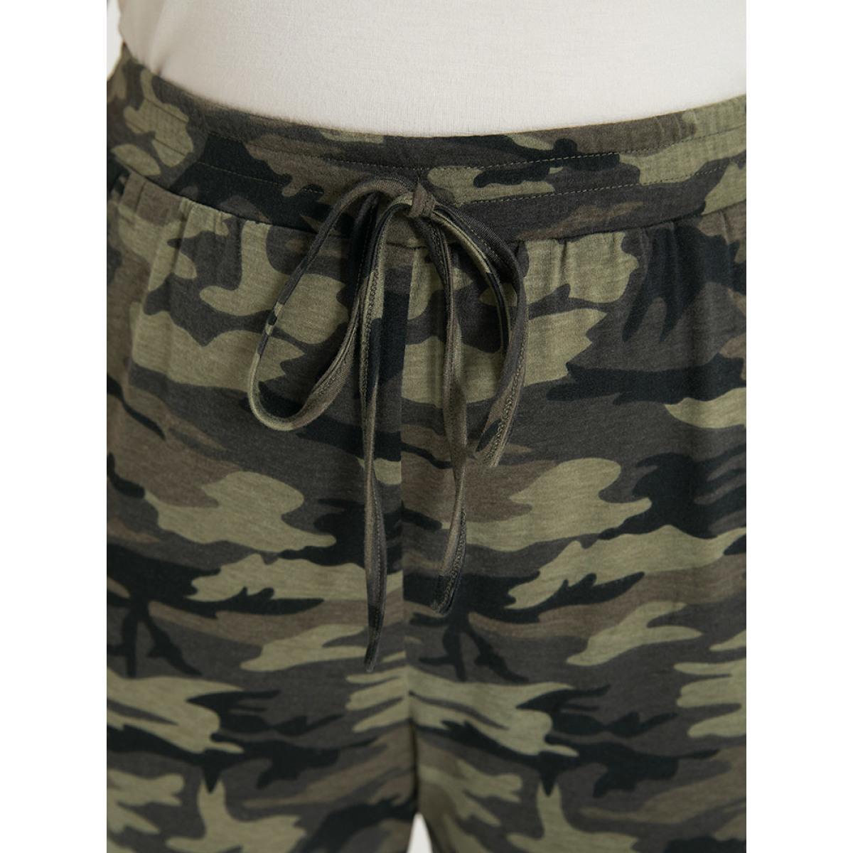 Camo Drawstring High Rise Pocket Cropped Sweatpants ArmyGreen Plus Size Women Casual Dailywear Cross straps 10/M Bloomchic Product Image