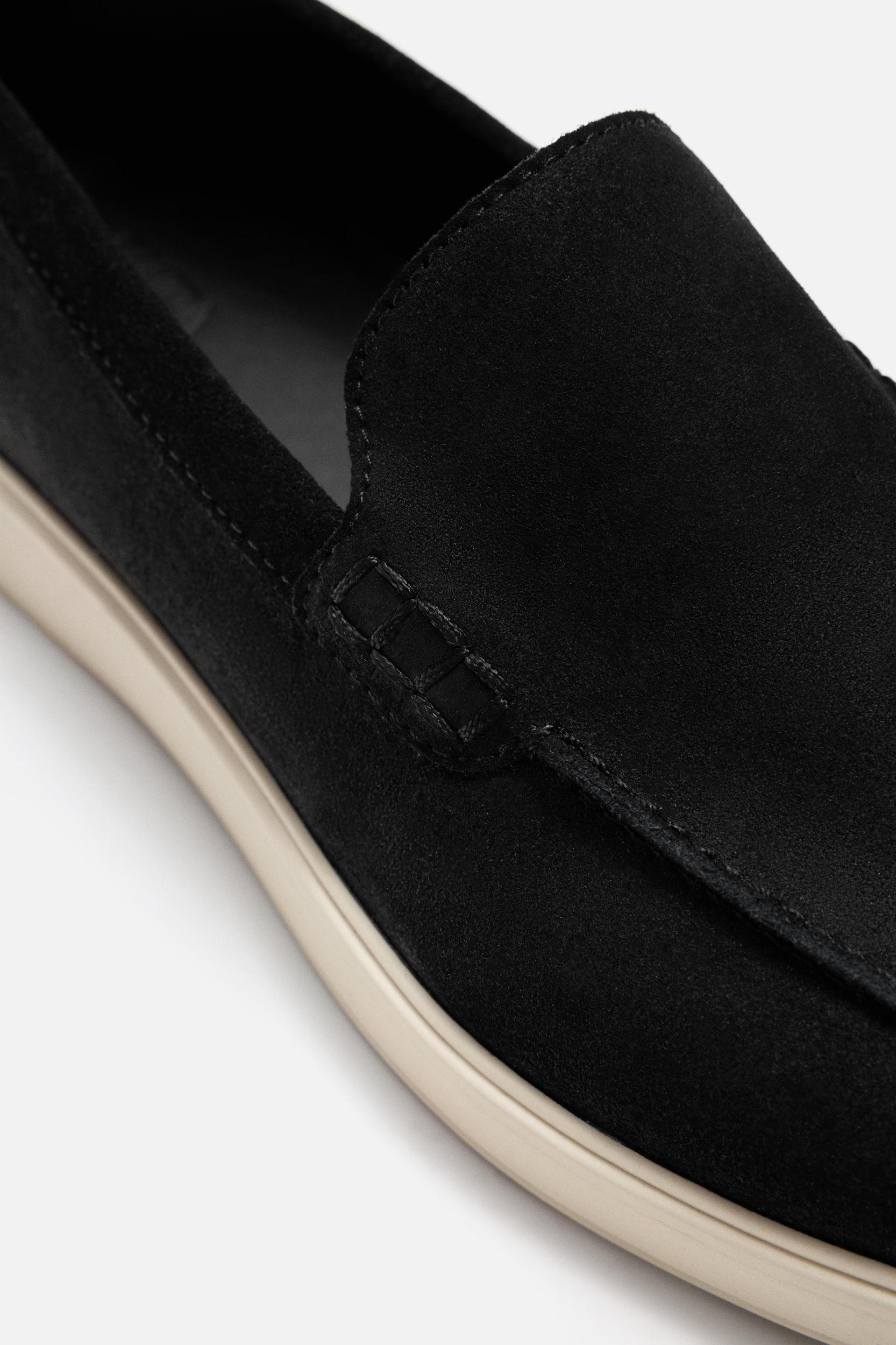 CASUAL LEATHER LOAFERS Product Image