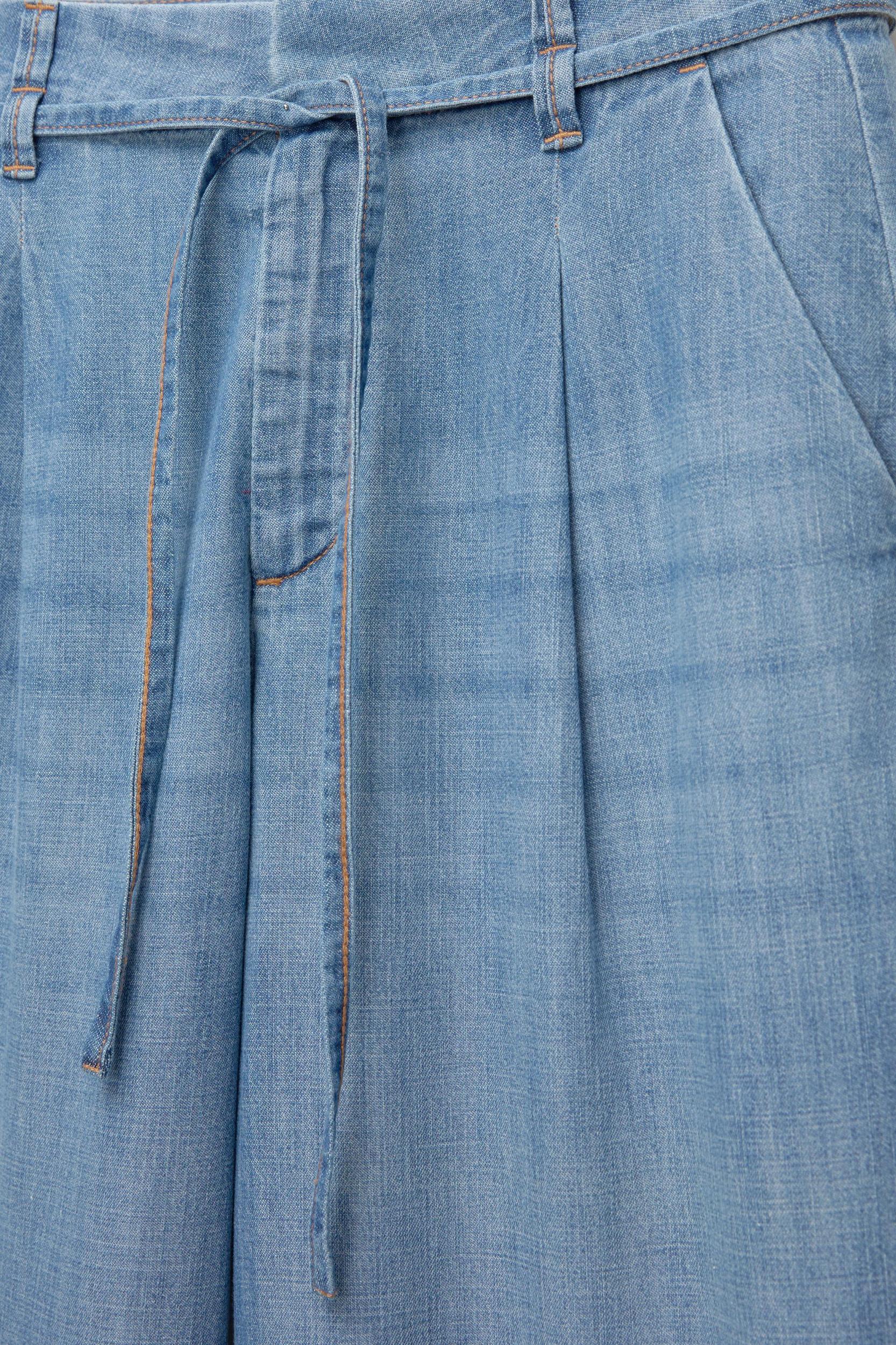 Wide-leg jeans with drawstring Product Image