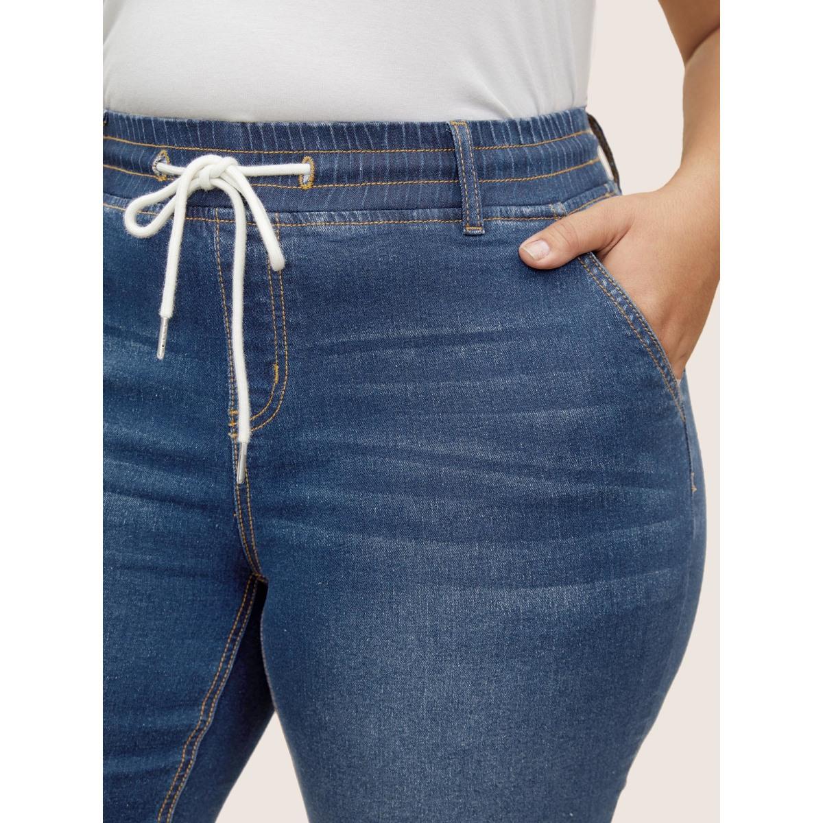 Plus Size Dark Wash Drawstring Slit Hem Denim Shorts Women Denimlightblue Drawstring High stretch Everyday Slanted pocket Casual Denim Shorts BloomChic 14/1X Product Image