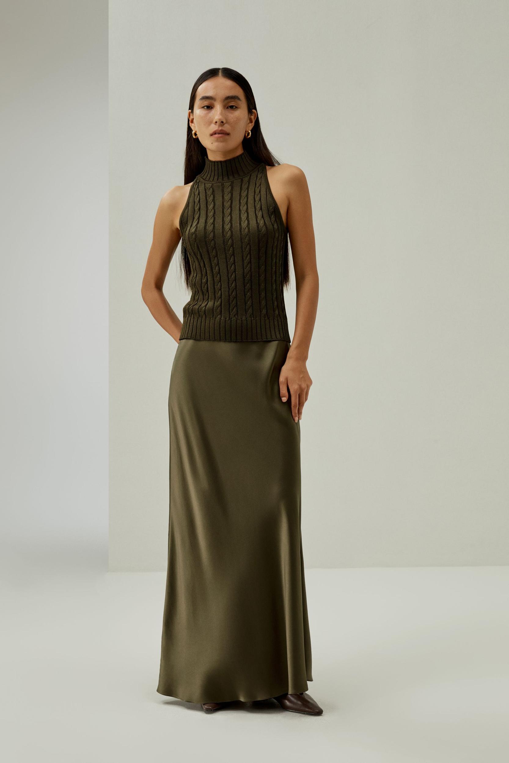 Classic High-Neck Cable-Knit Sleeveless Top Product Image