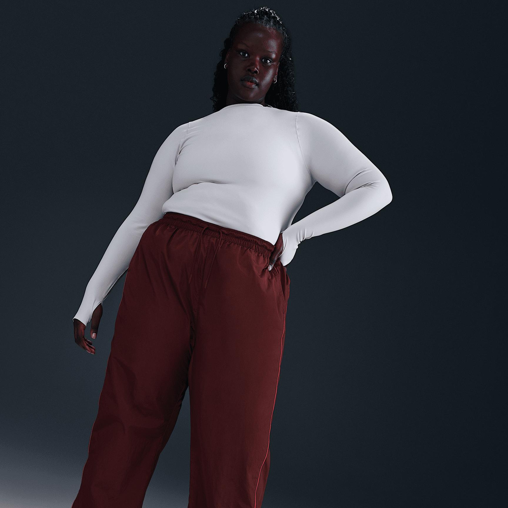 Nike Women's Windrunner High-Waisted Woven Open-Hem Pants (Plus Size) Product Image