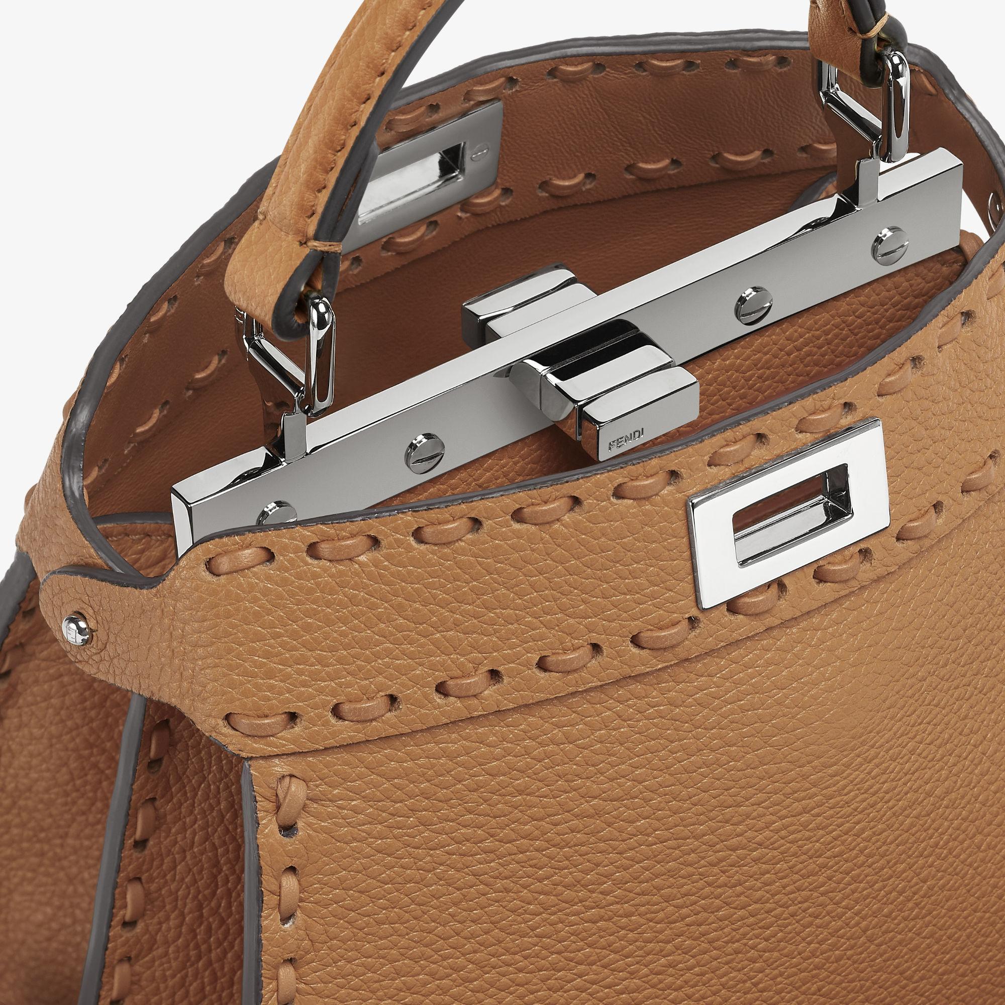 Peekaboo ISeeU PetiteCappuccino-colored Selleria bag with 306 hand-sewn stitches Product Image