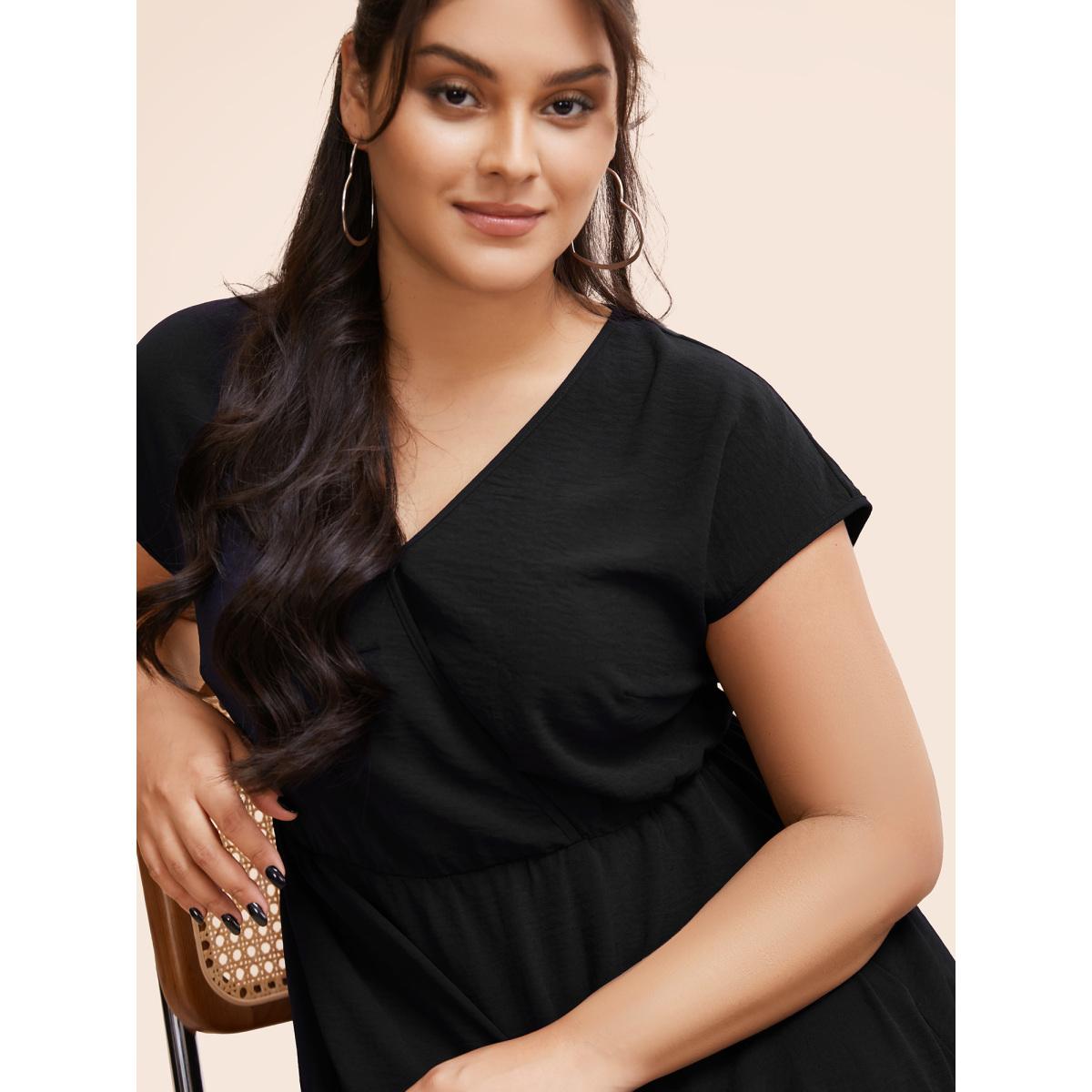 Plus Size Colorblock Contrast Pocket Wrap Flutter Tiered Tank Dress Black Women Casual Wrap V-neck Cap Sleeve Curvy Midi Dress BloomChic 22-24/3X Product Image