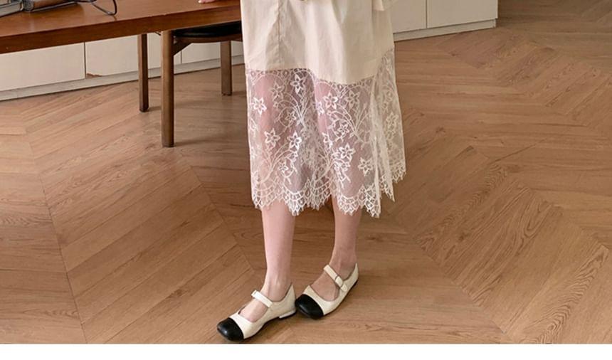 Maternity Short-Sleeve Round Neck Plain Lace Panel Midi A-Line Dress Product Image