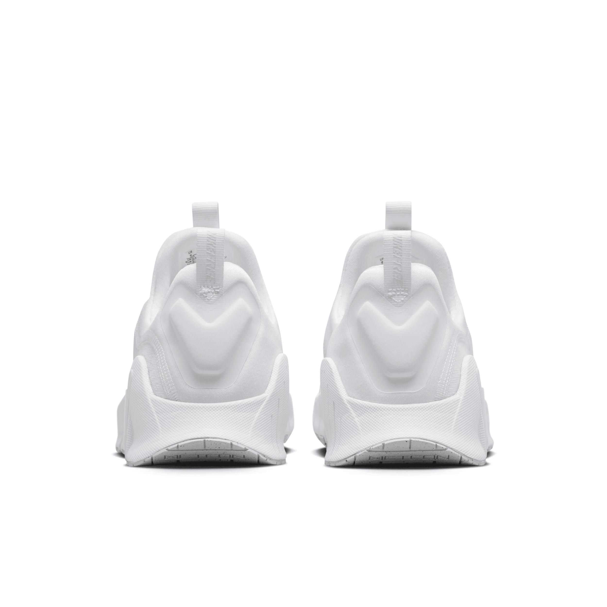 Nike Womens Free Metcon 6 Workout Shoes | FJ7126-101 Product Image