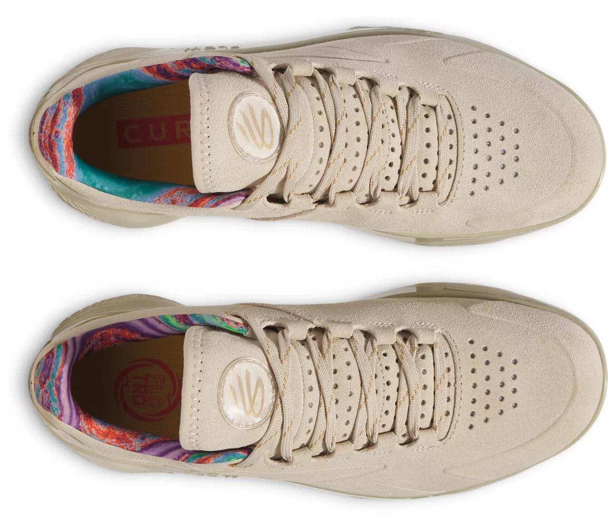 Curry 1 Low FloTro Lux Product Image