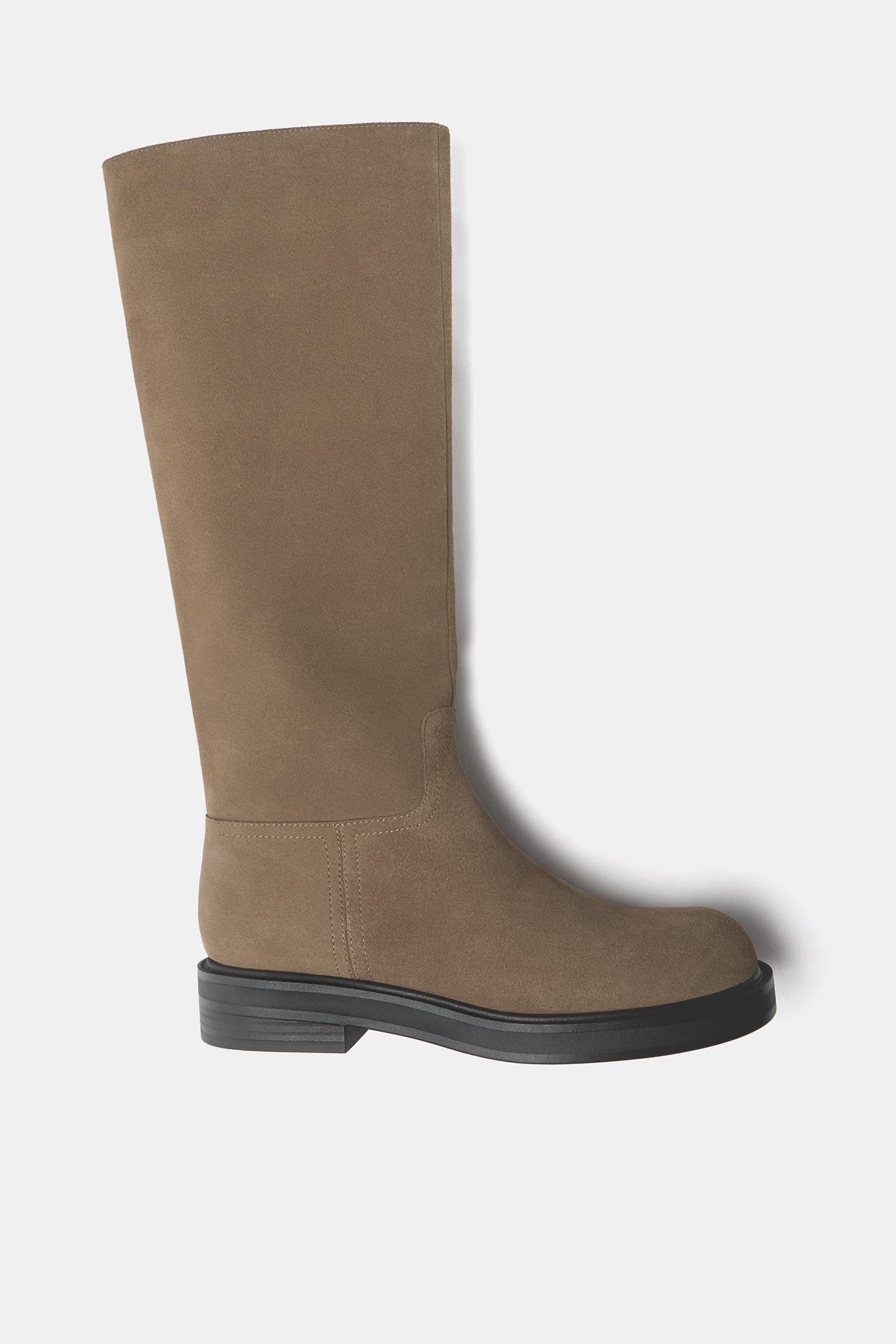 Flat leather knee-high boots Product Image