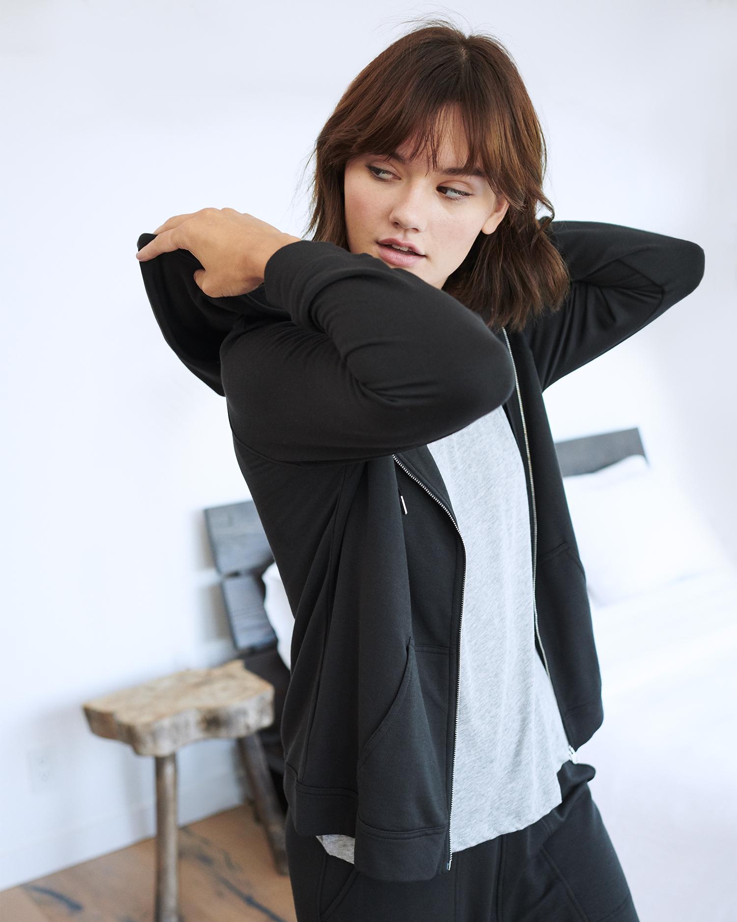 Quince | Women's SuperSoft Fleece Zip Up Hoodie Jacket Size XS, Lenzing Modal Product Image