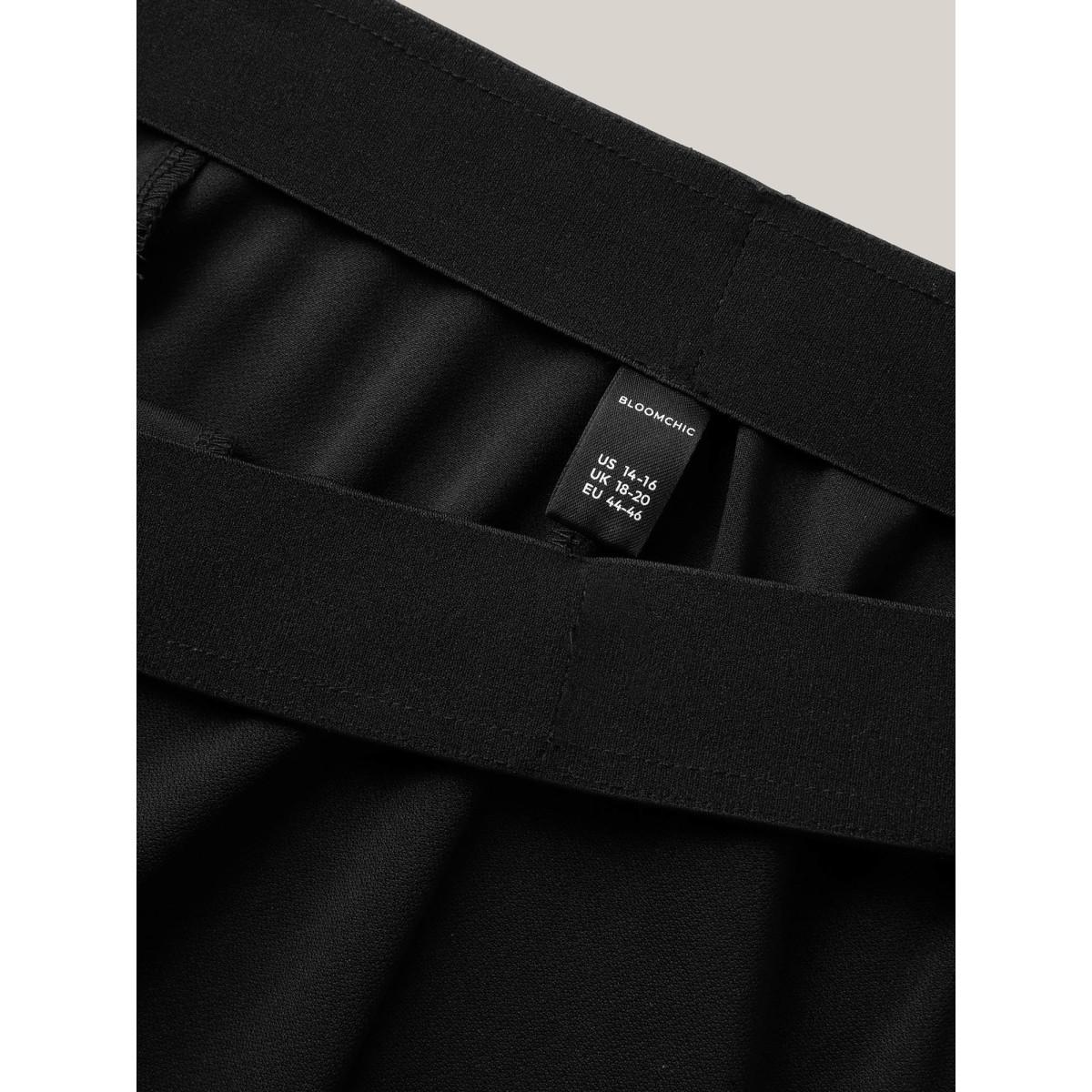 Plus Size No-Gap Waist Button Detail Straight-Leg Shorts Women Black At the Office Button Straight Leg Work Shorts BloomChic 18-20/2X Product Image