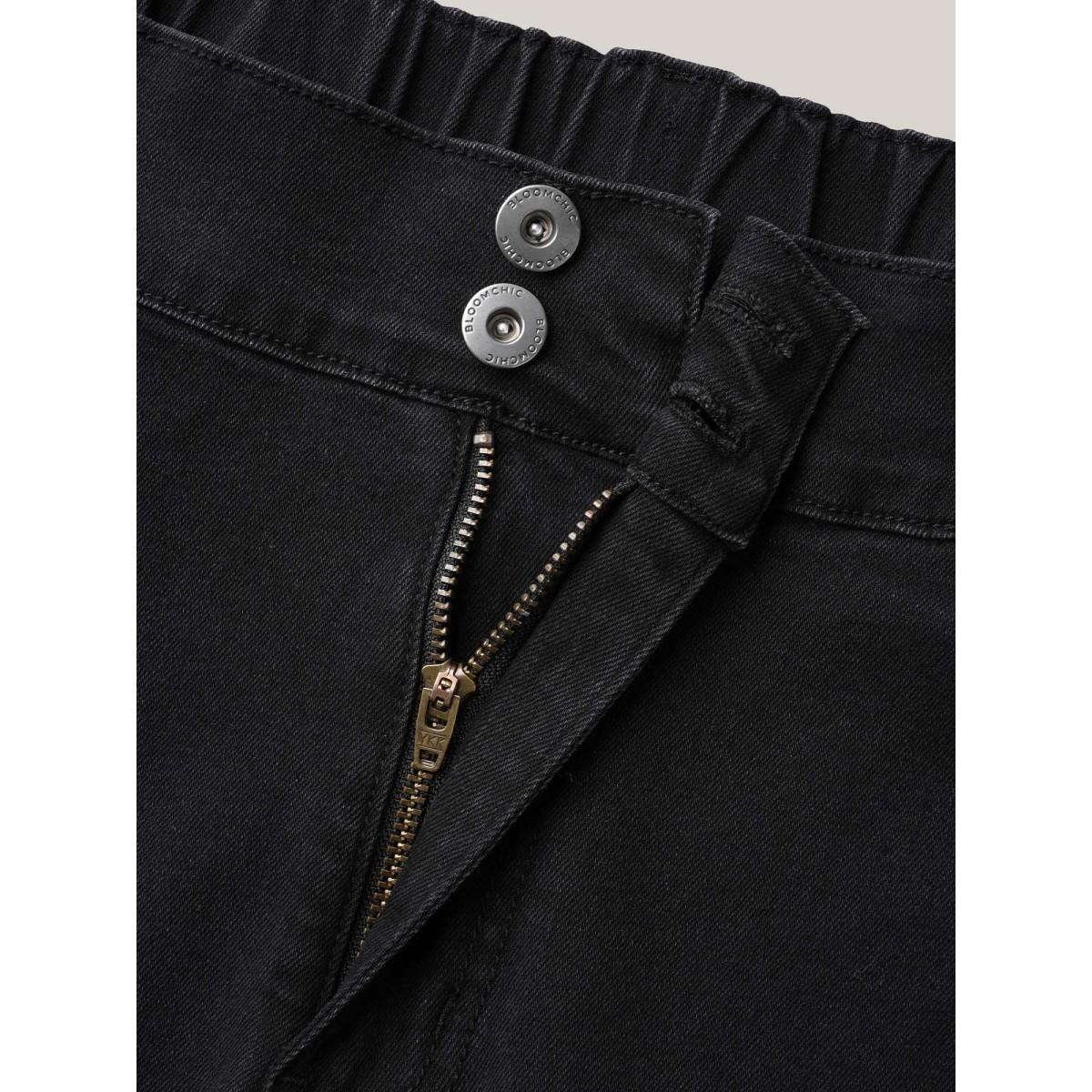 Plus Size Buttons Mid-Rise Curvy Skinny-Fit Jeans Women Denimblack Timeless Button Medium stretch Slanted pocket Jeans BloomChic 14/1X Product Image