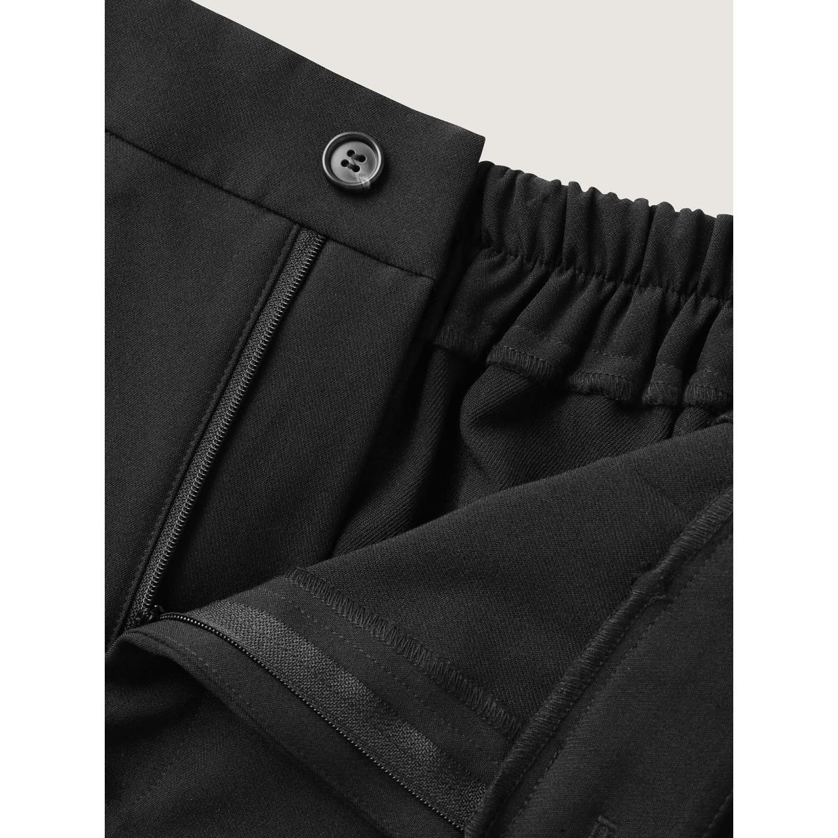 Plus Size Pin Tuck Straight-Leg Shorts Women Black At the Office Straight Leg Office Shorts BloomChic 14-16/1X Product Image